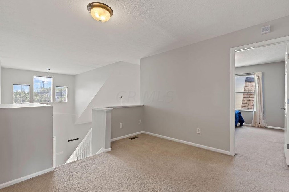 5965 Course Dr, Westerville OH  43081-8071 exterior