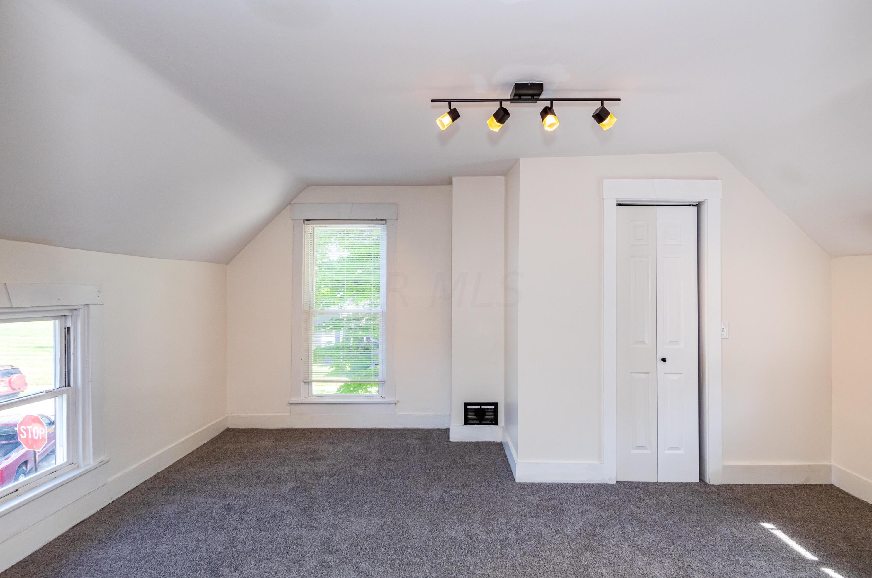 327 Ward St, Urbana OH  43078-1773 exterior