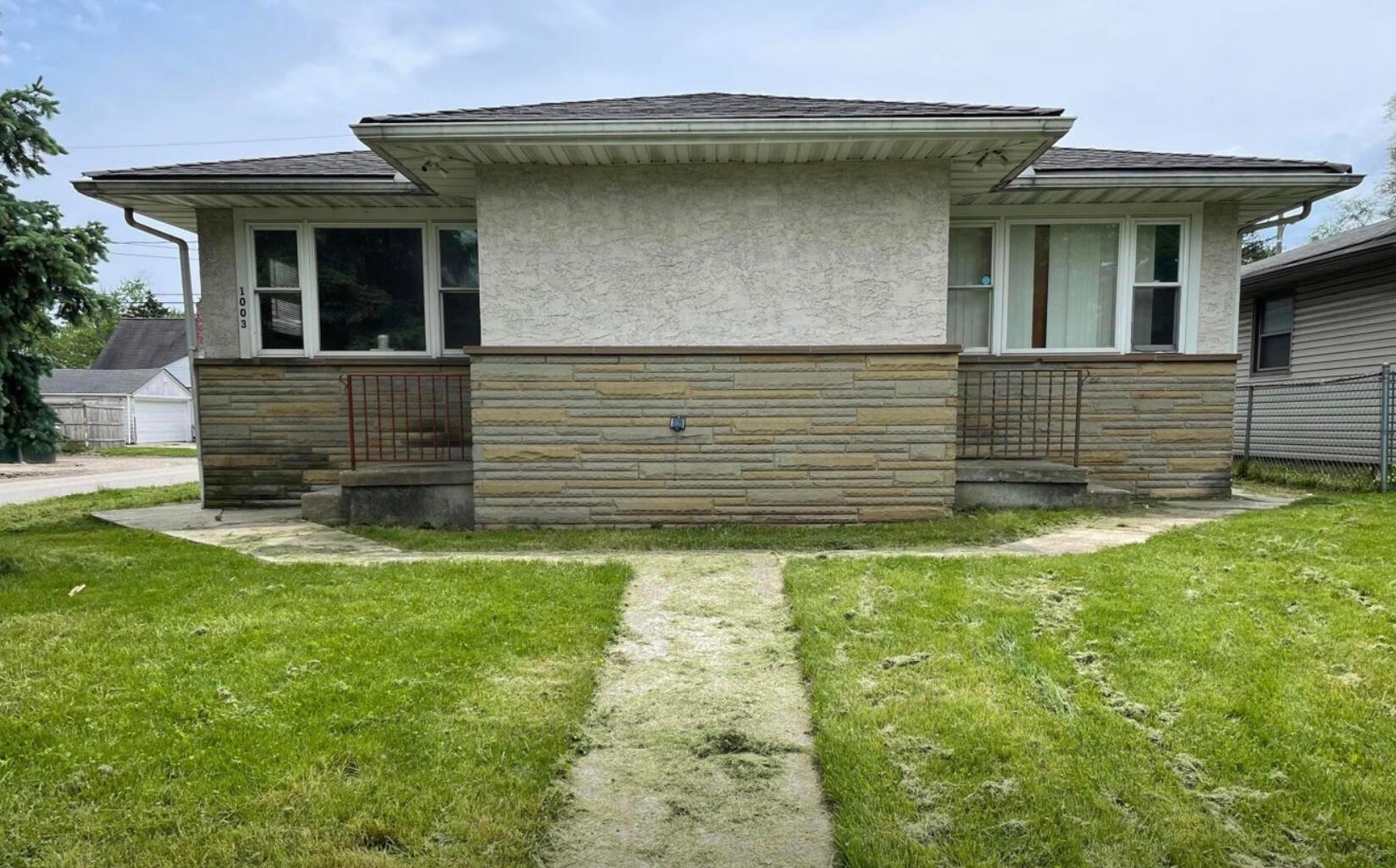 1001 21st Ave, Columbus OH  43211-2469 exterior