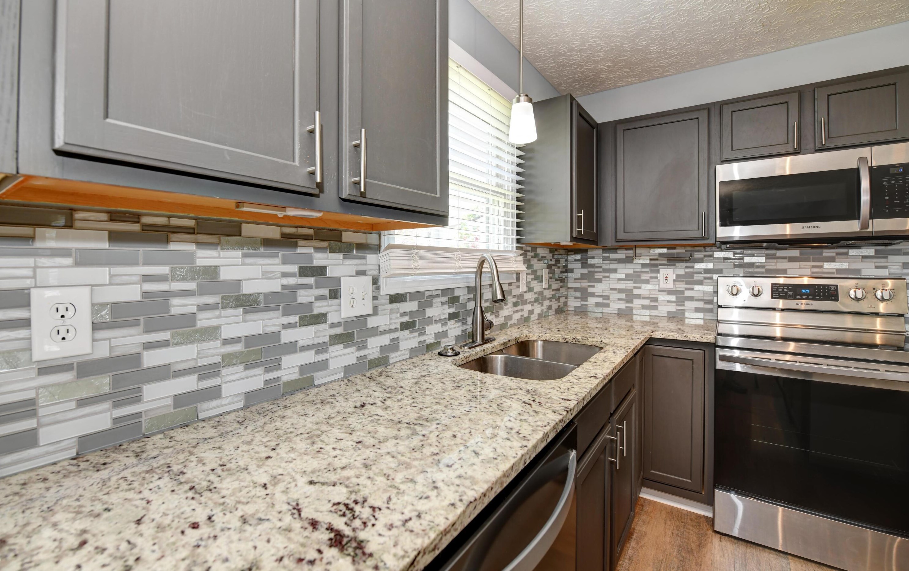 5602 Buxley Dr, Westerville OH  43081-9341 exterior