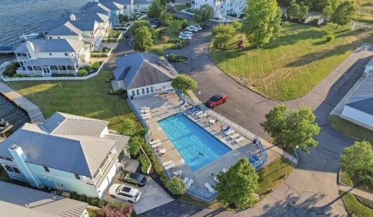 4455 Hunts Landing Rd #16d, Hebron, OH 43025