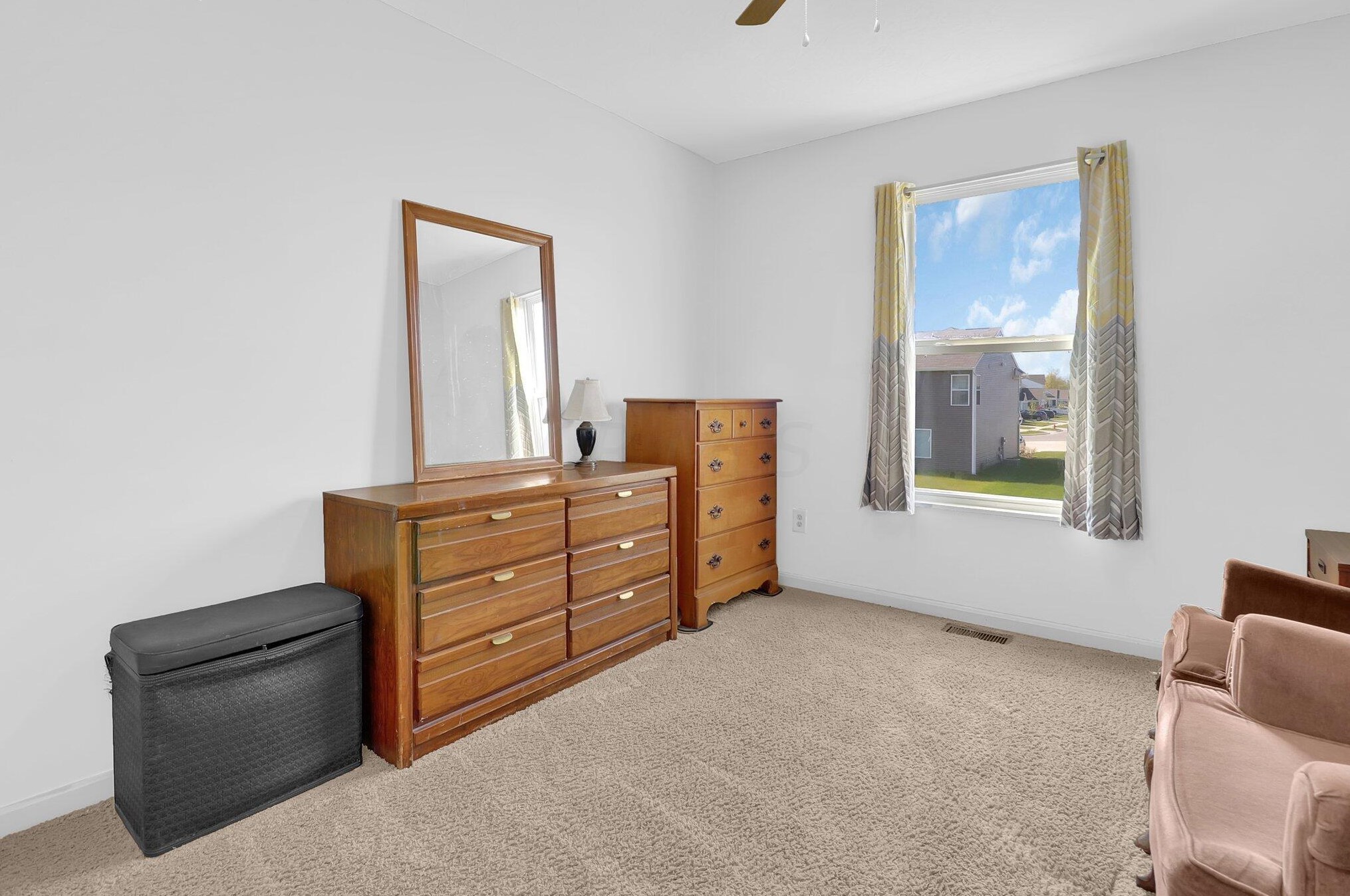 7545 Witch Hazel Dr, Cnl Wnchstr OH  43110-7733 exterior