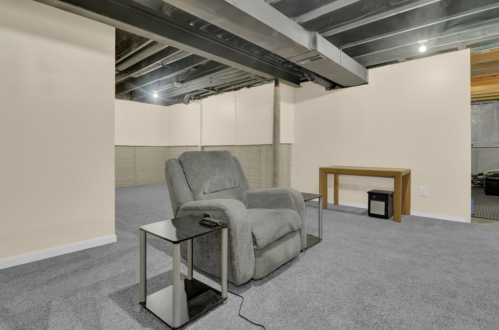 7545 Witch Hazel Dr, Cnl Wnchstr OH  43110-7733 exterior