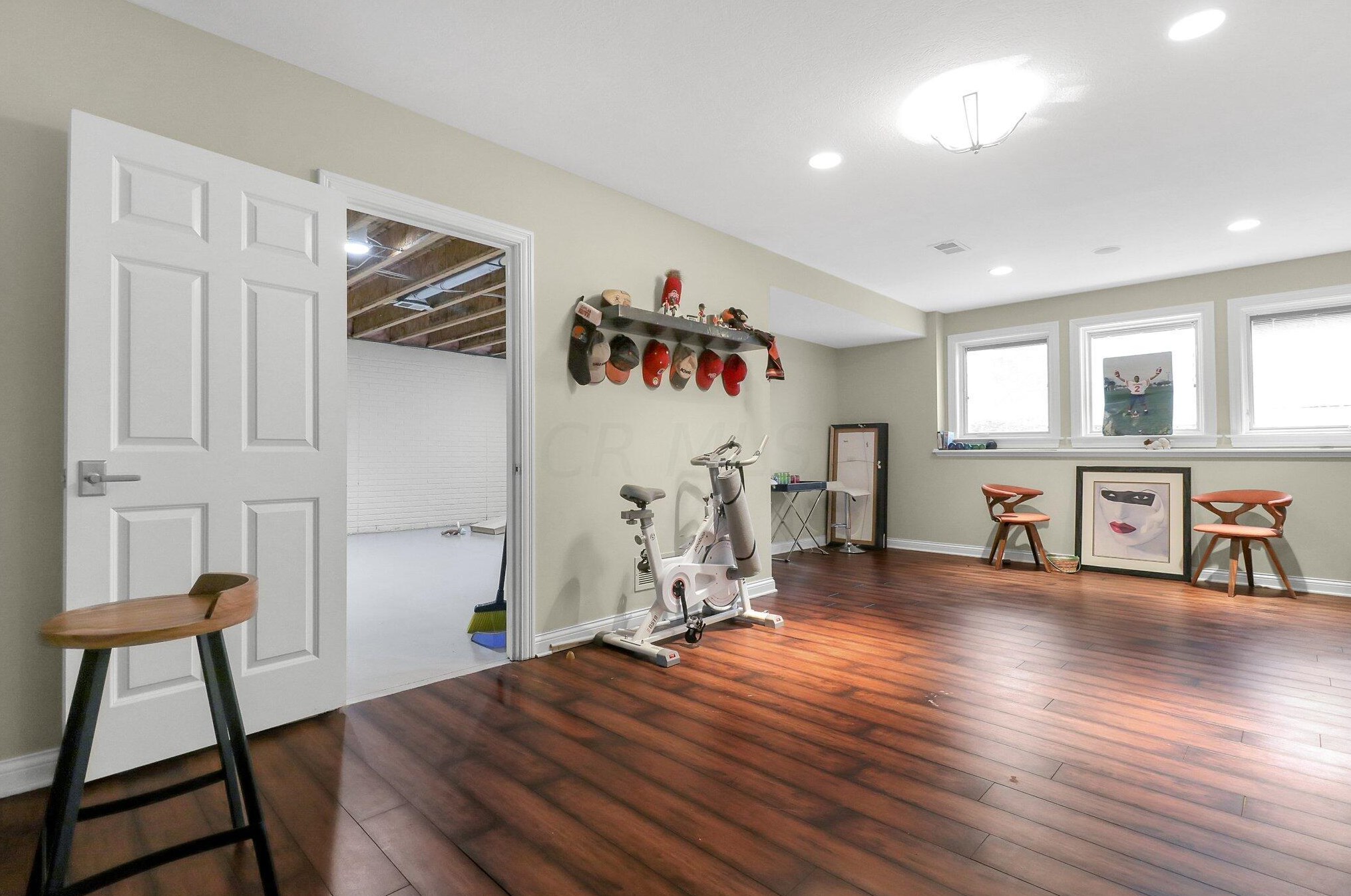 6197 Mcnaughten Grove Ln, Columbus OH  43213-5107 exterior