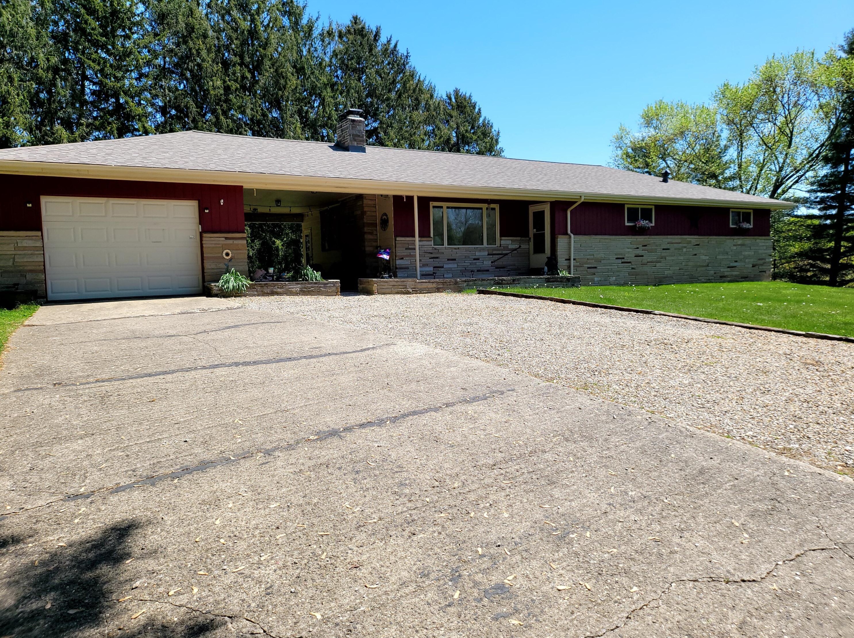 120 Green St, Zanesville, OH 43701
