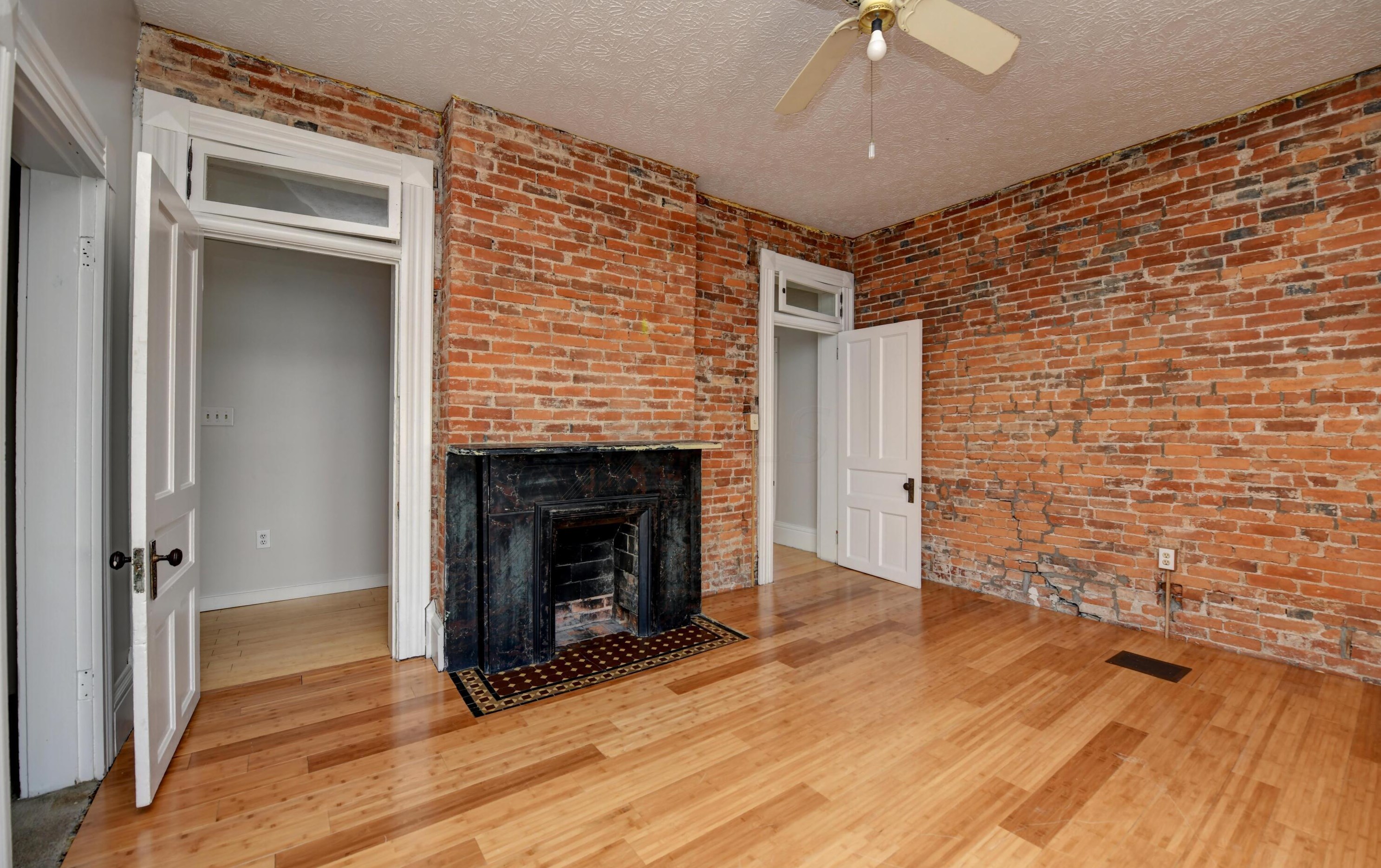 269 18 St, Columbus OH 43203-1572 exterior