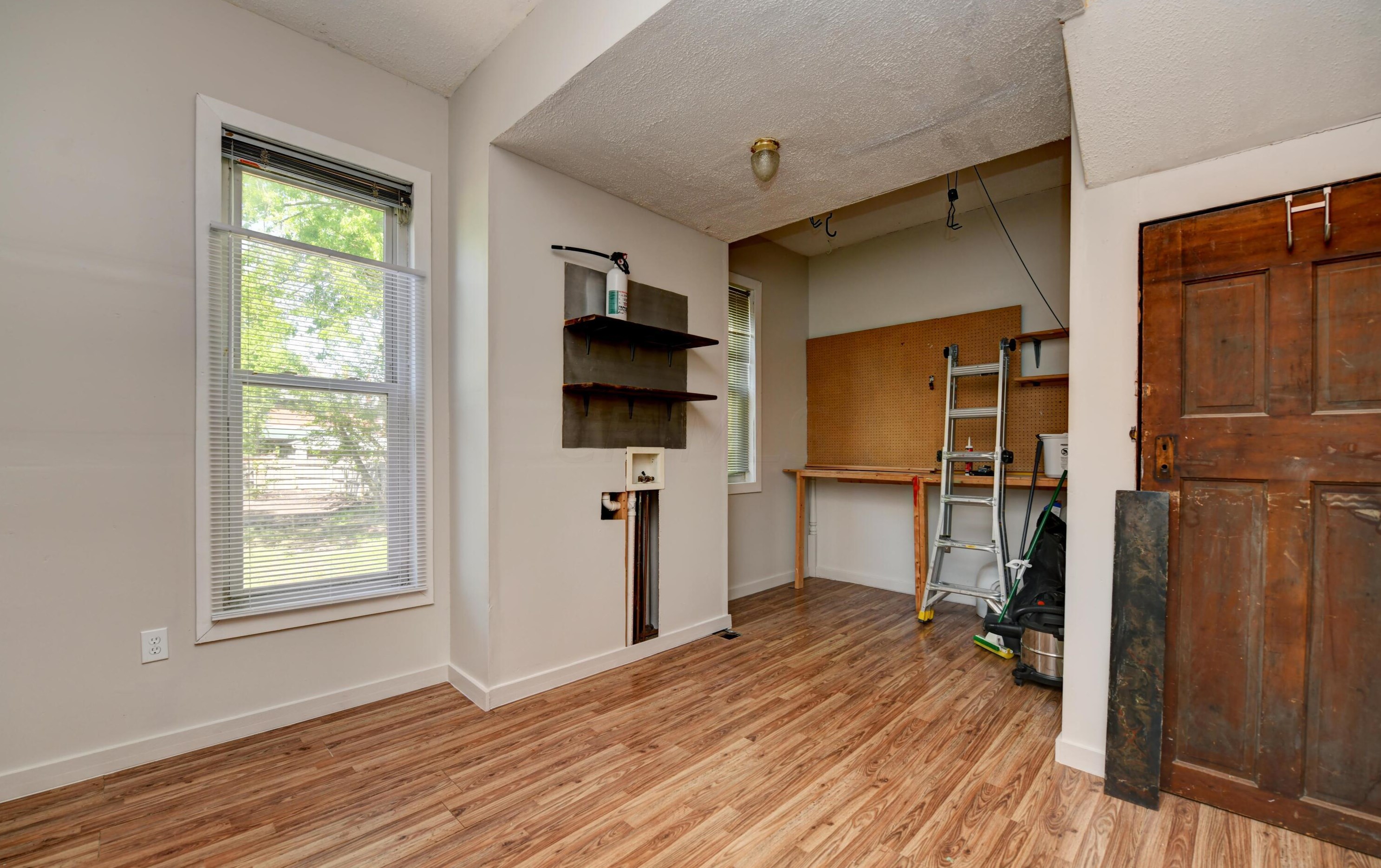 269 18 St, Columbus OH 43203-1572 exterior