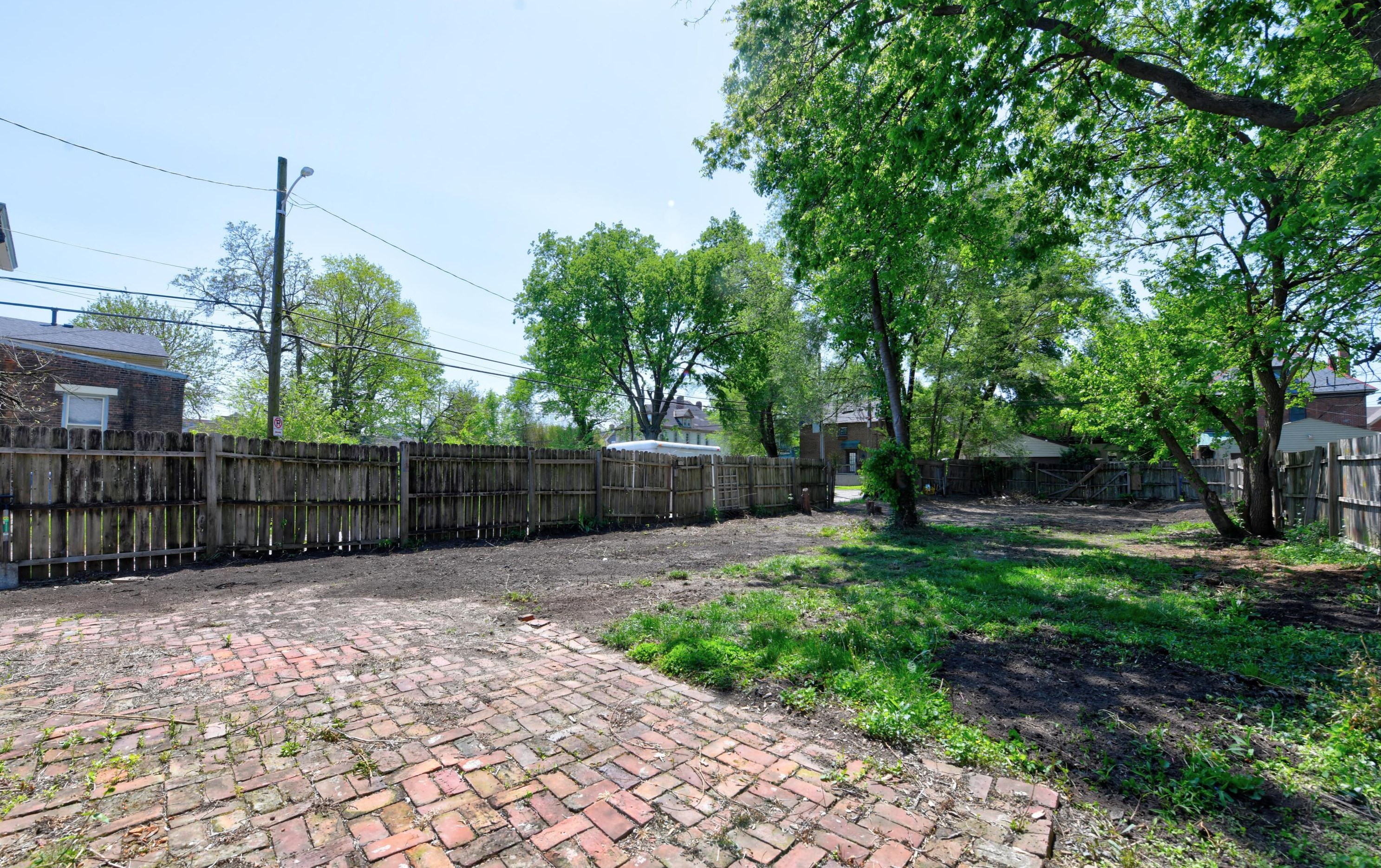 269 18 St, Columbus OH 43203-1572 exterior