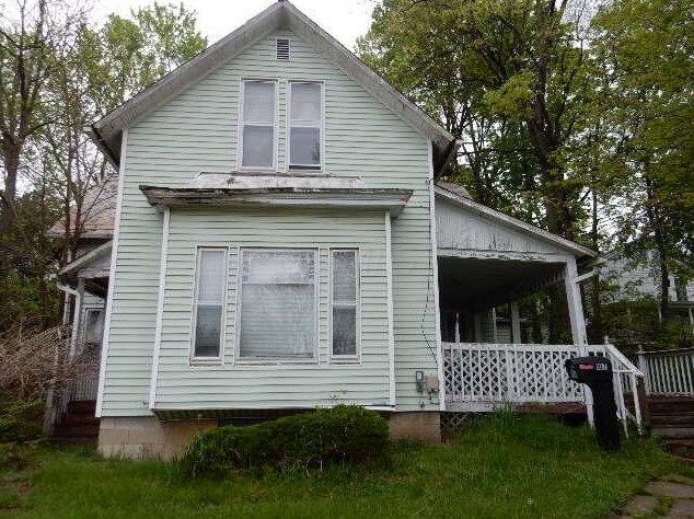 107 W Pleasant St, Mount Vernon, OH 43050