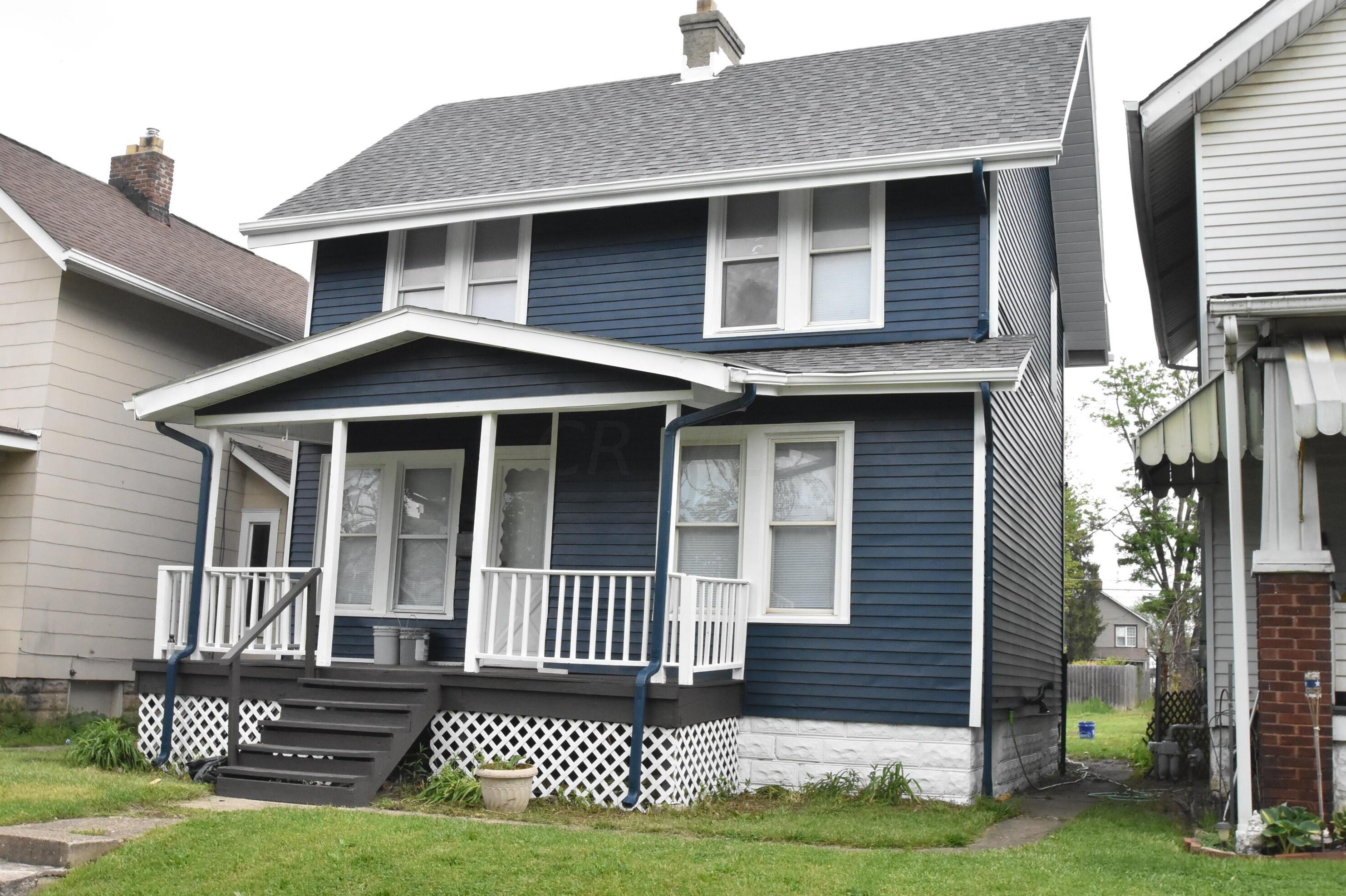 476 Hinman Ave, Columbus OH 43207-2004 exterior