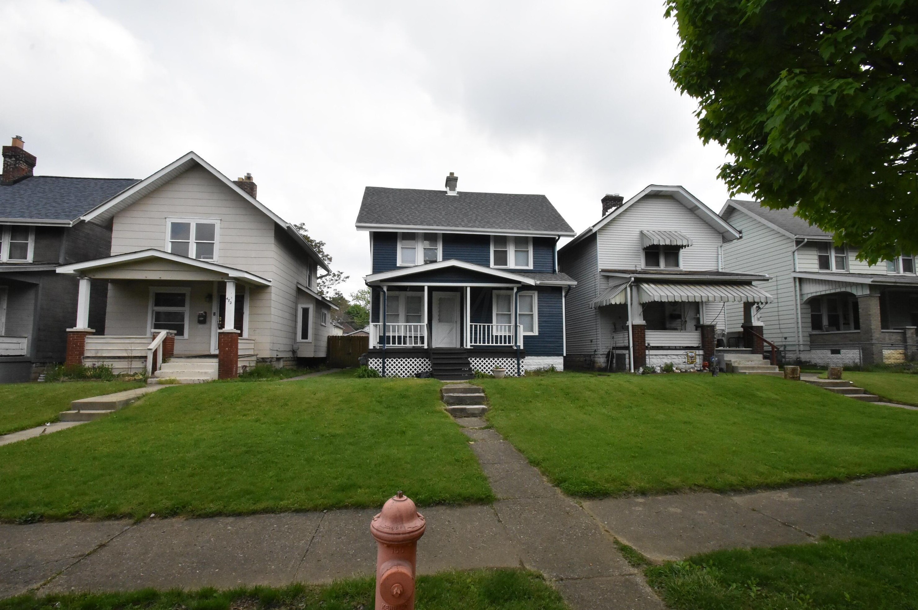 476 Hinman Ave, Columbus OH 43207-2004 exterior