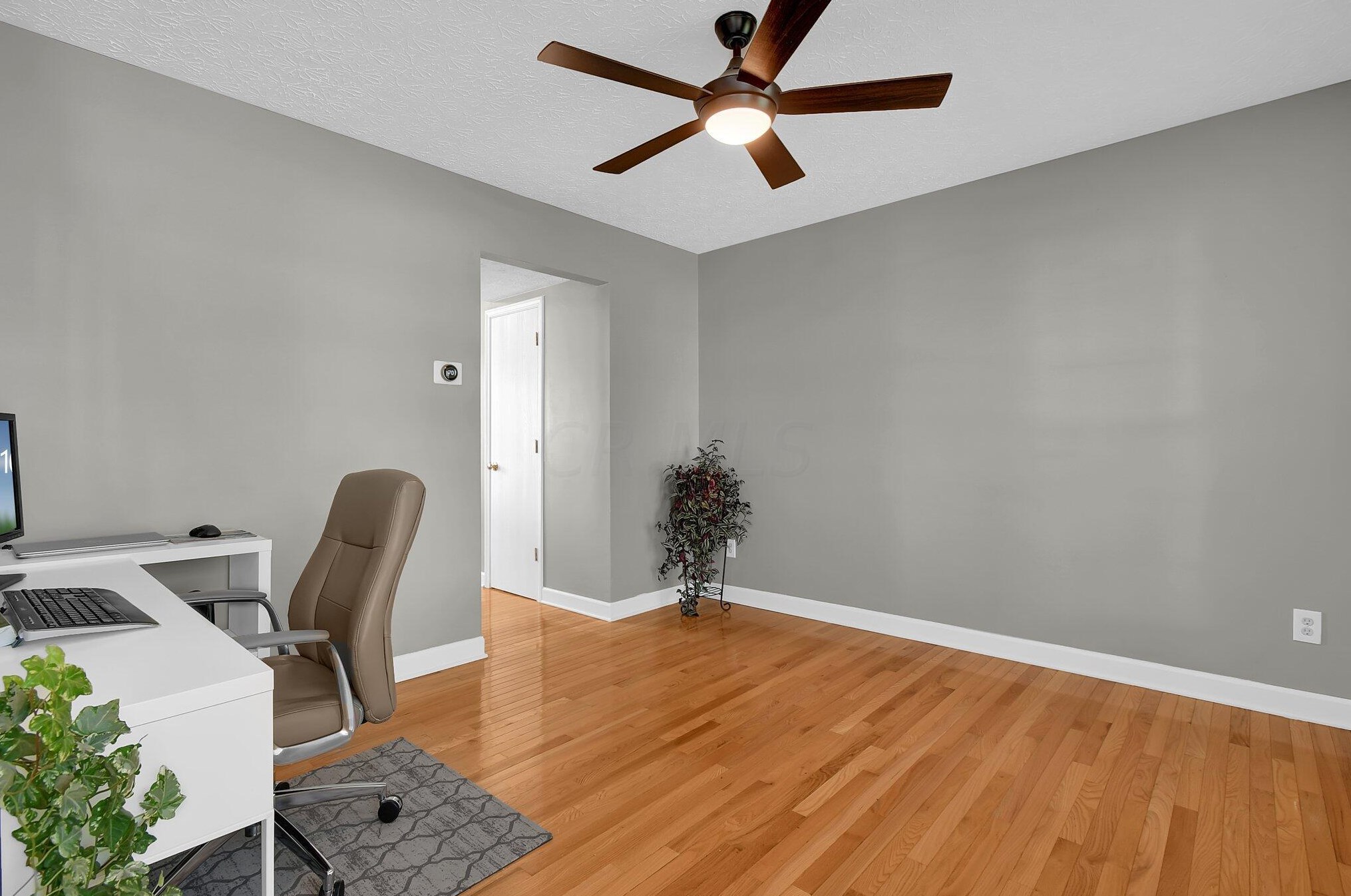 358 Abbotsbury Dr, Westerville, OH 43082