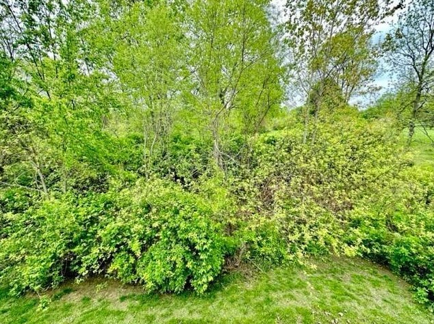 226 Rolling Acre Dr, Lithopolis, OH 43136