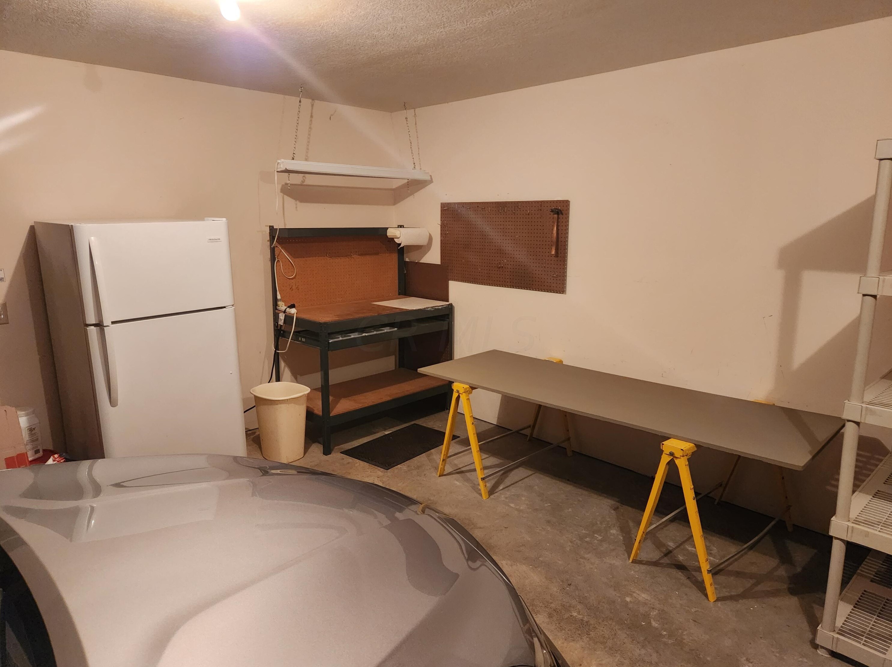 4006 Malbec Dr, Columbus OH  43230-6414 exterior