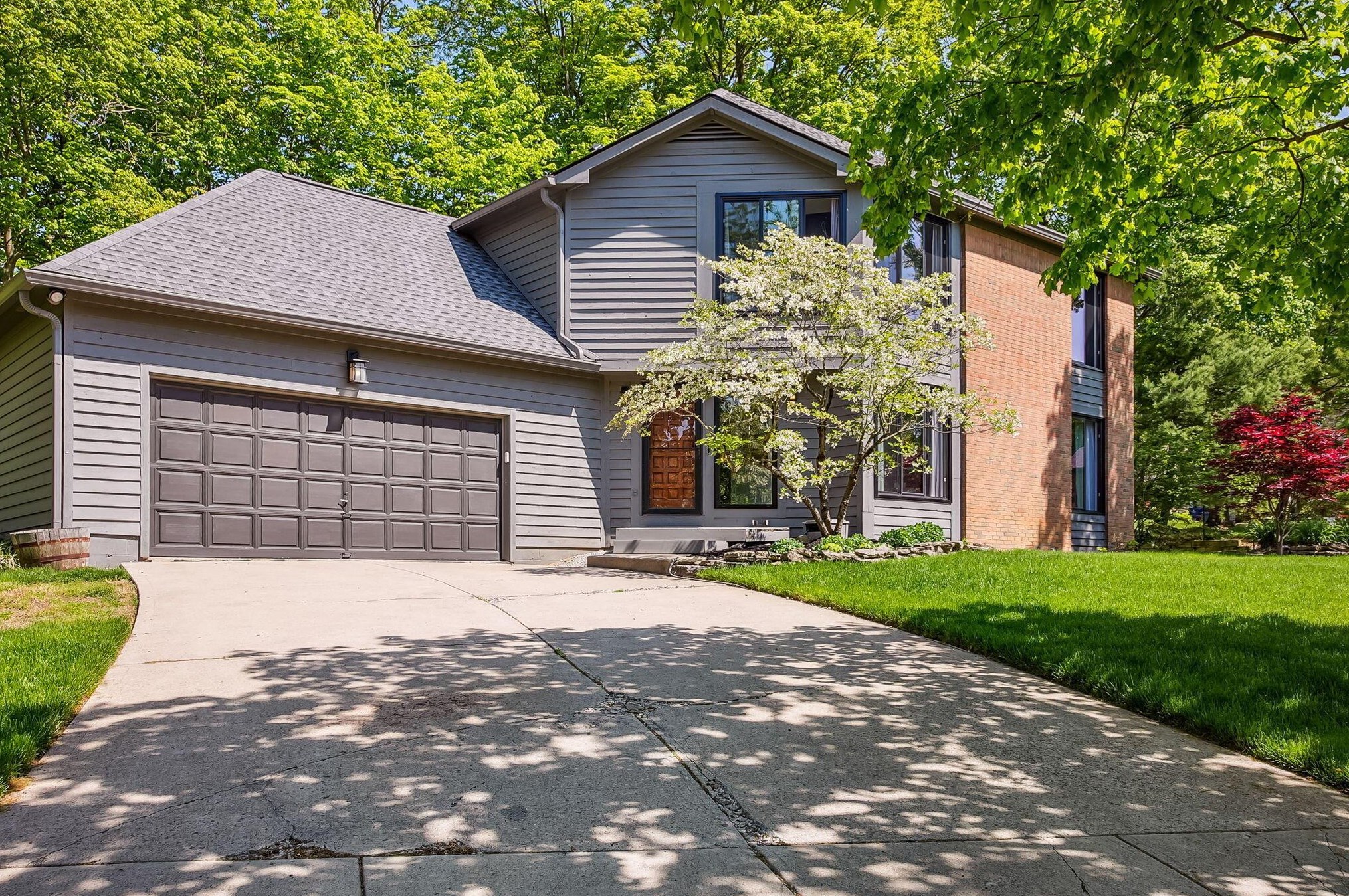 631 Sycamore Pl, Columbus, OH 43230-2256
