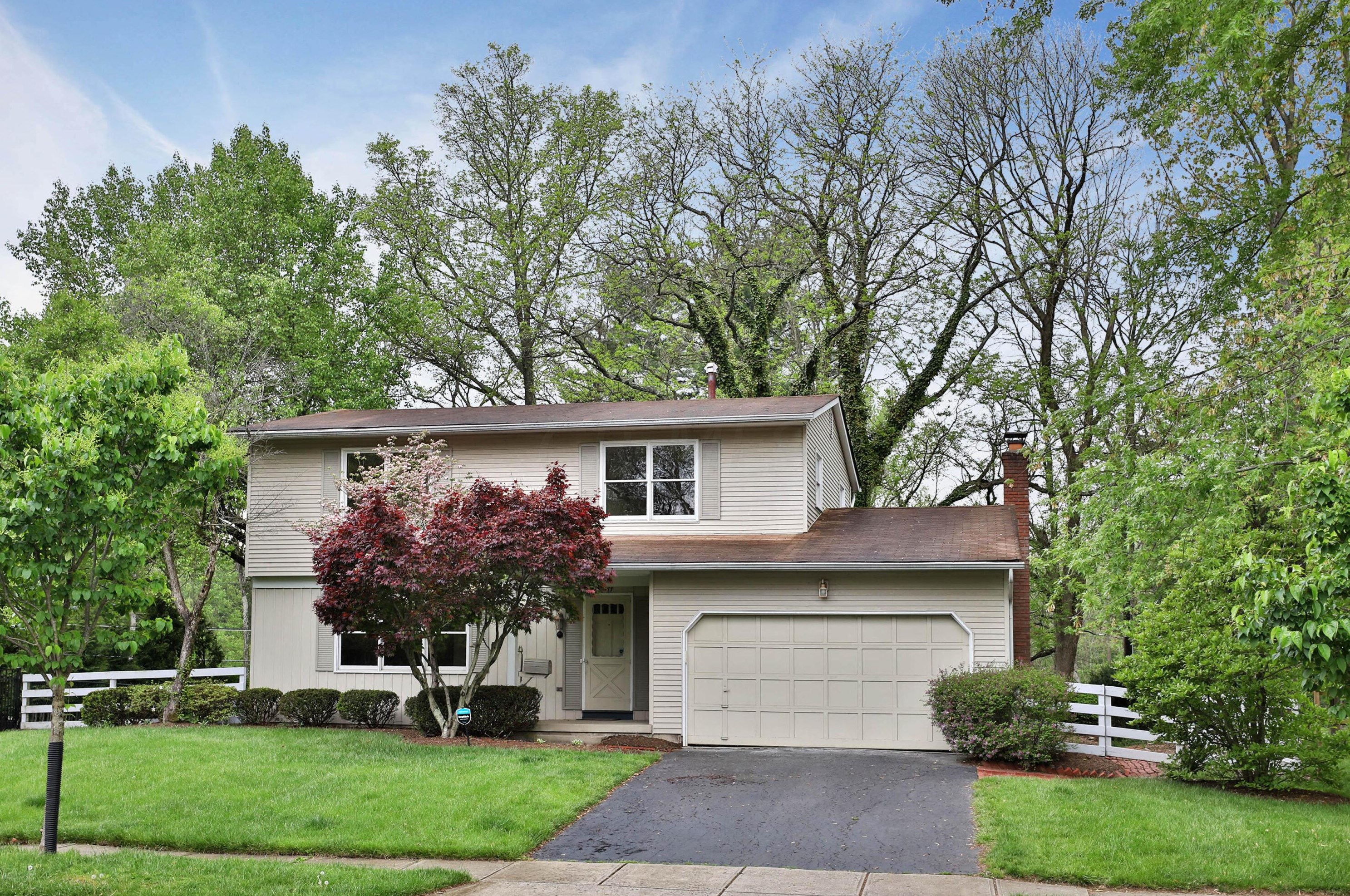 6477 Masefield St, Sharon Township, OH 43085