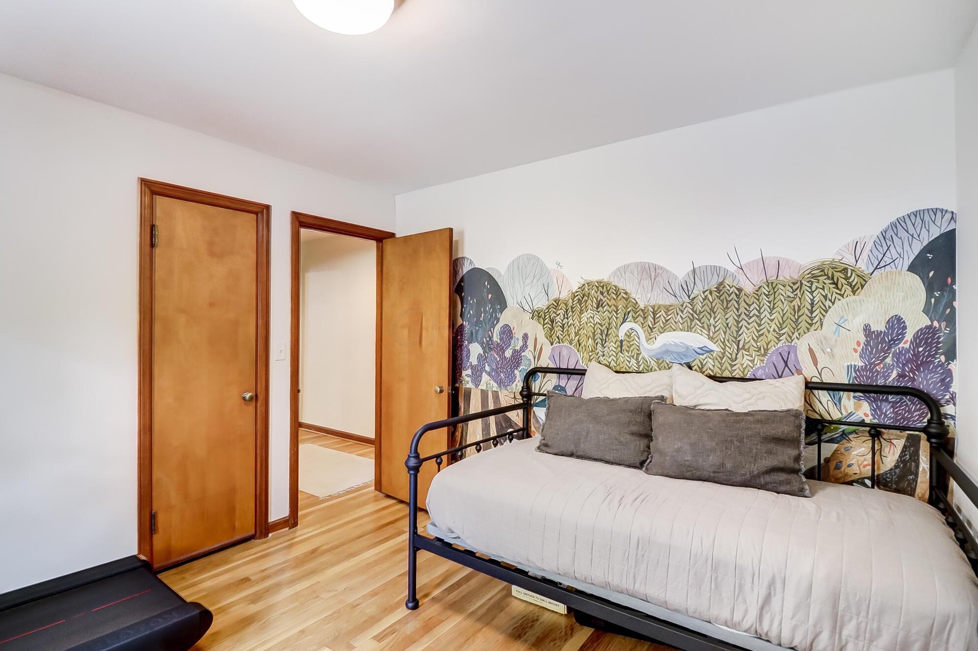 703 Dominion Blvd, Columbus OH  43214-2275 exterior