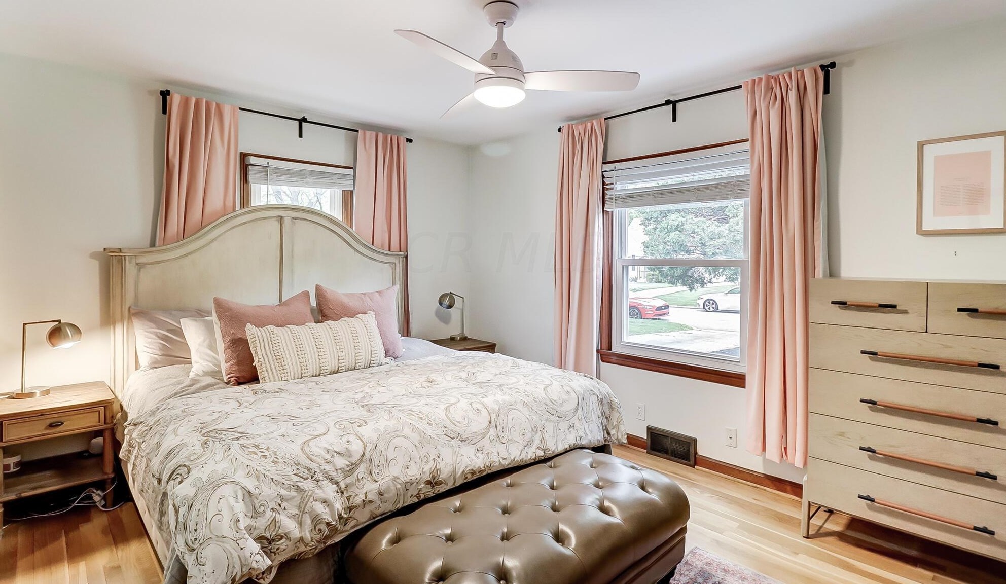 703 Dominion Blvd, Columbus OH  43214-2275 exterior