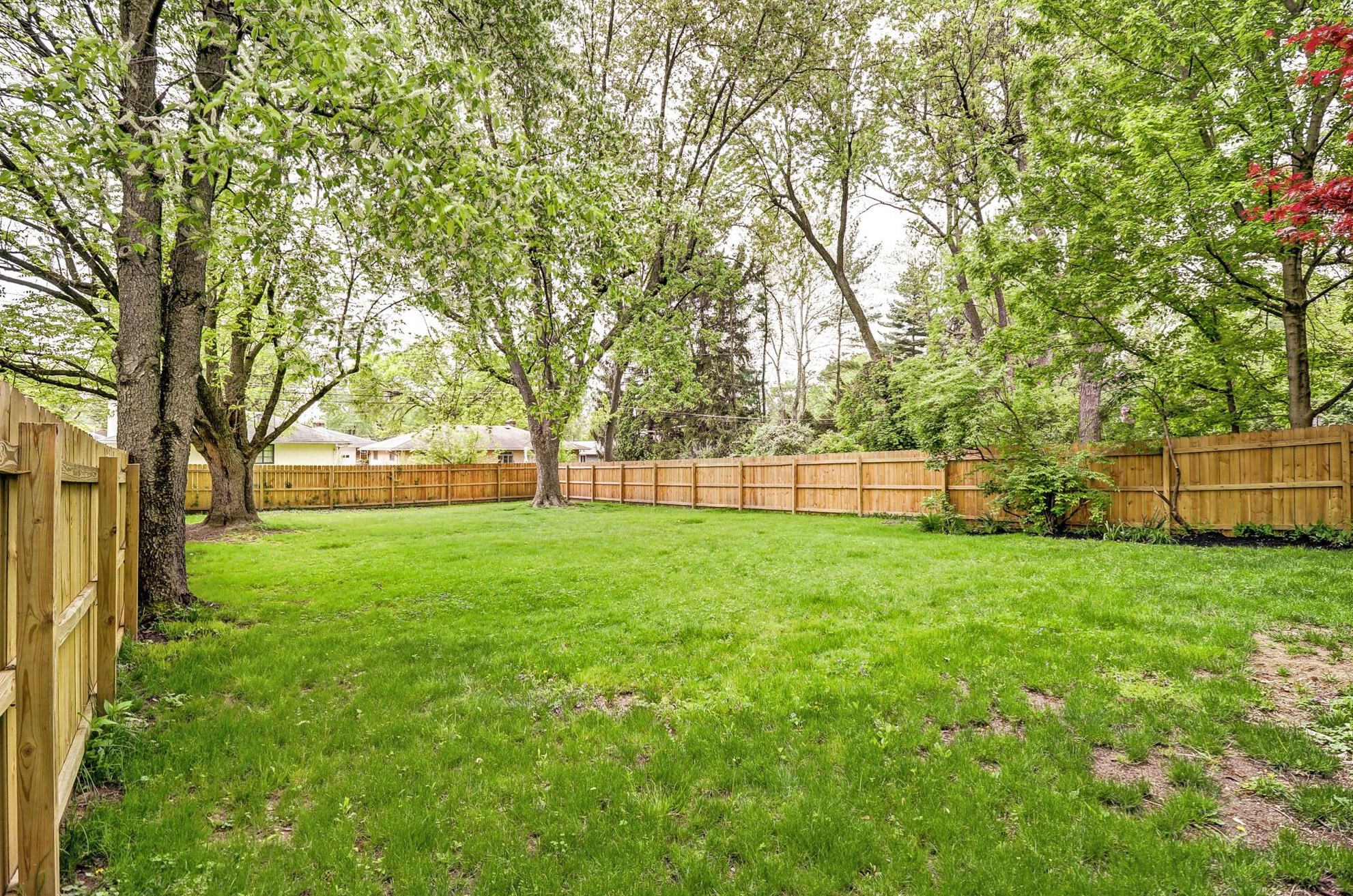 703 Dominion Blvd, Columbus OH  43214-2275 exterior