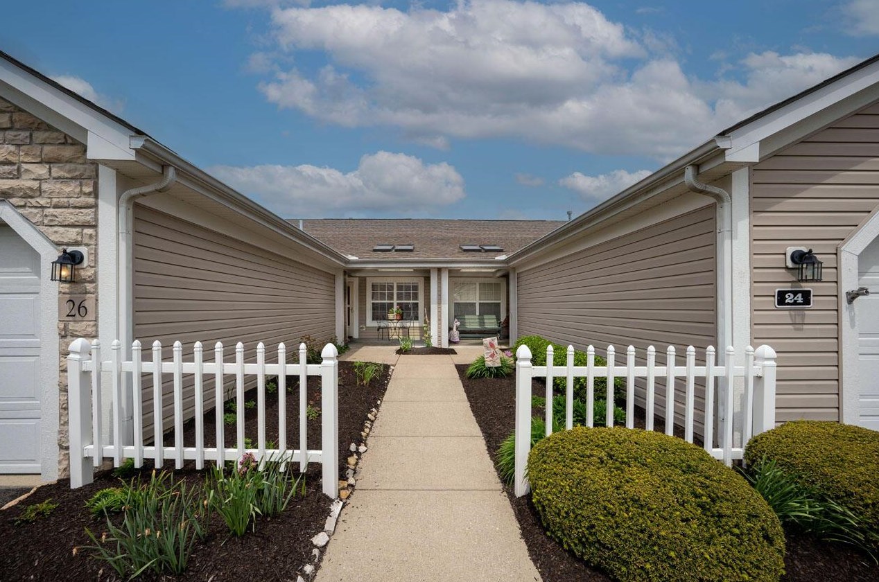26 Ellington Commons Ln, Granville, OH 43023-8003