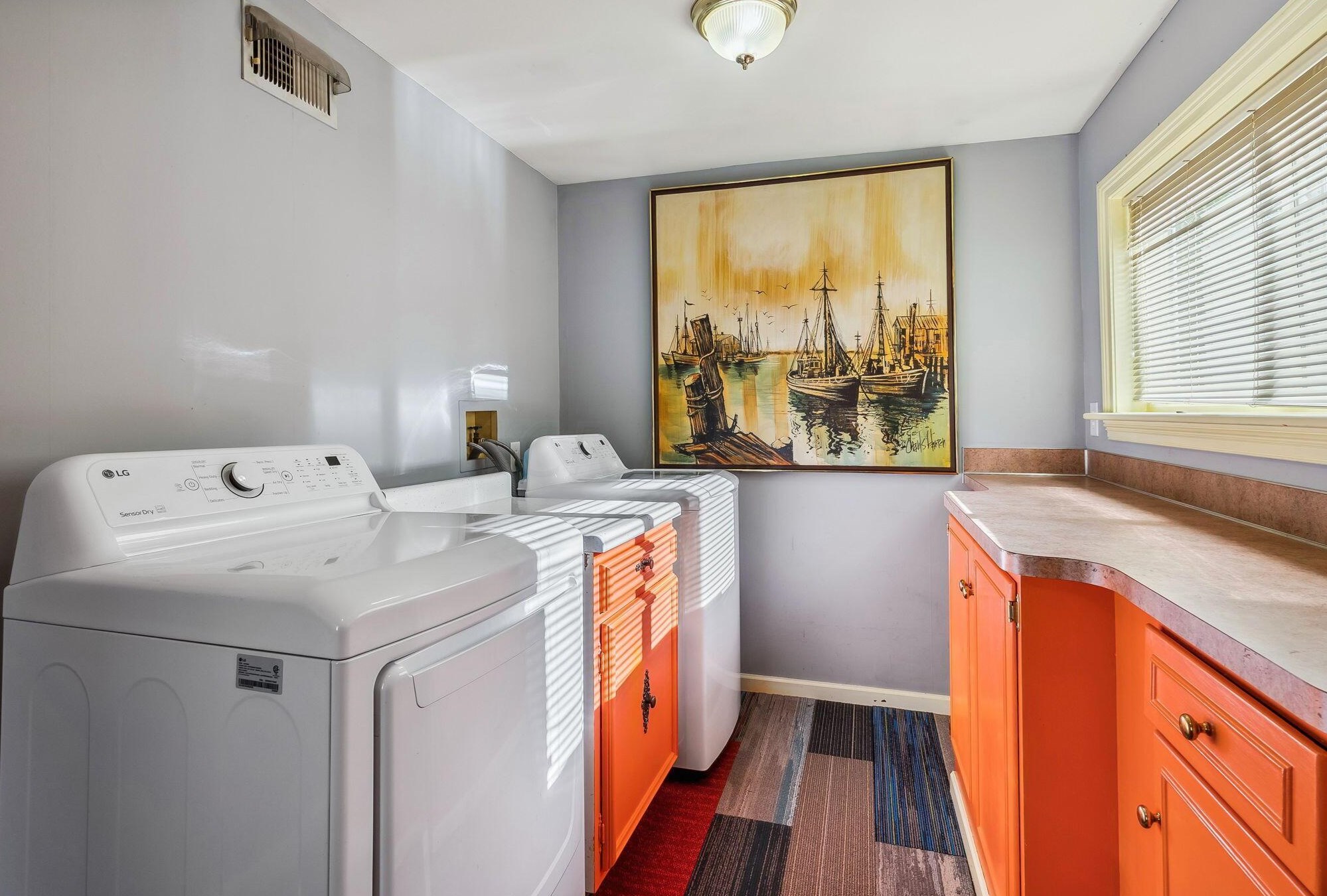 247 Hamilton Rd, Columbus OH  43213-1311 exterior