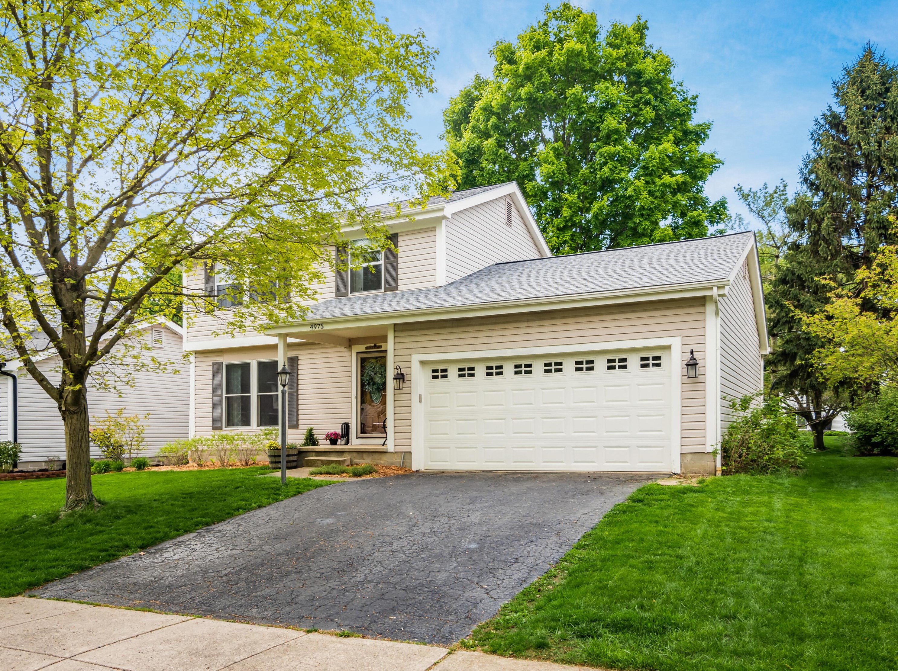 4975 Harvest Meadow Rd, Hilliard, OH 43026-9545