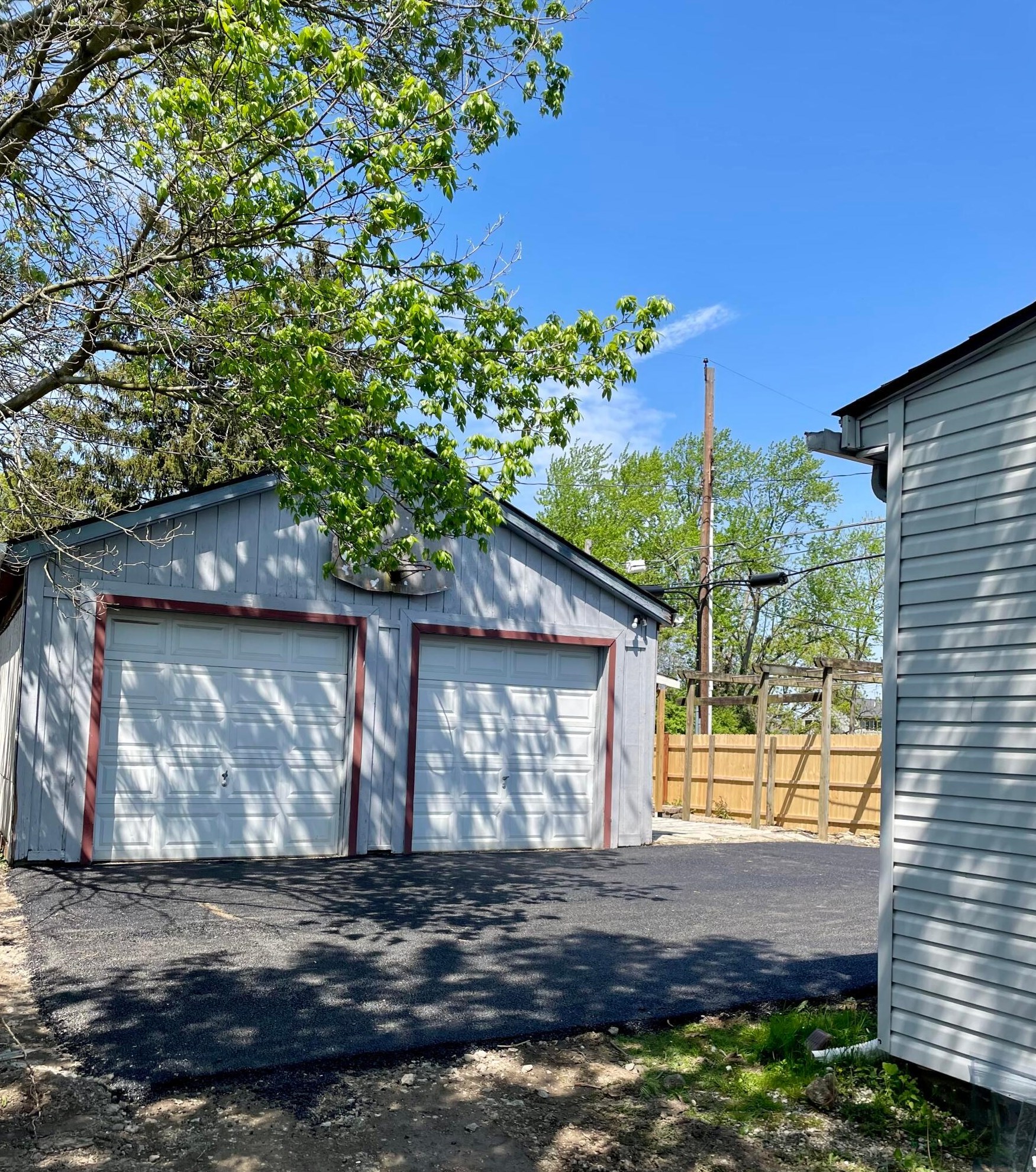 4981 Cleveland Ave, Columbus, OH 43231-4753