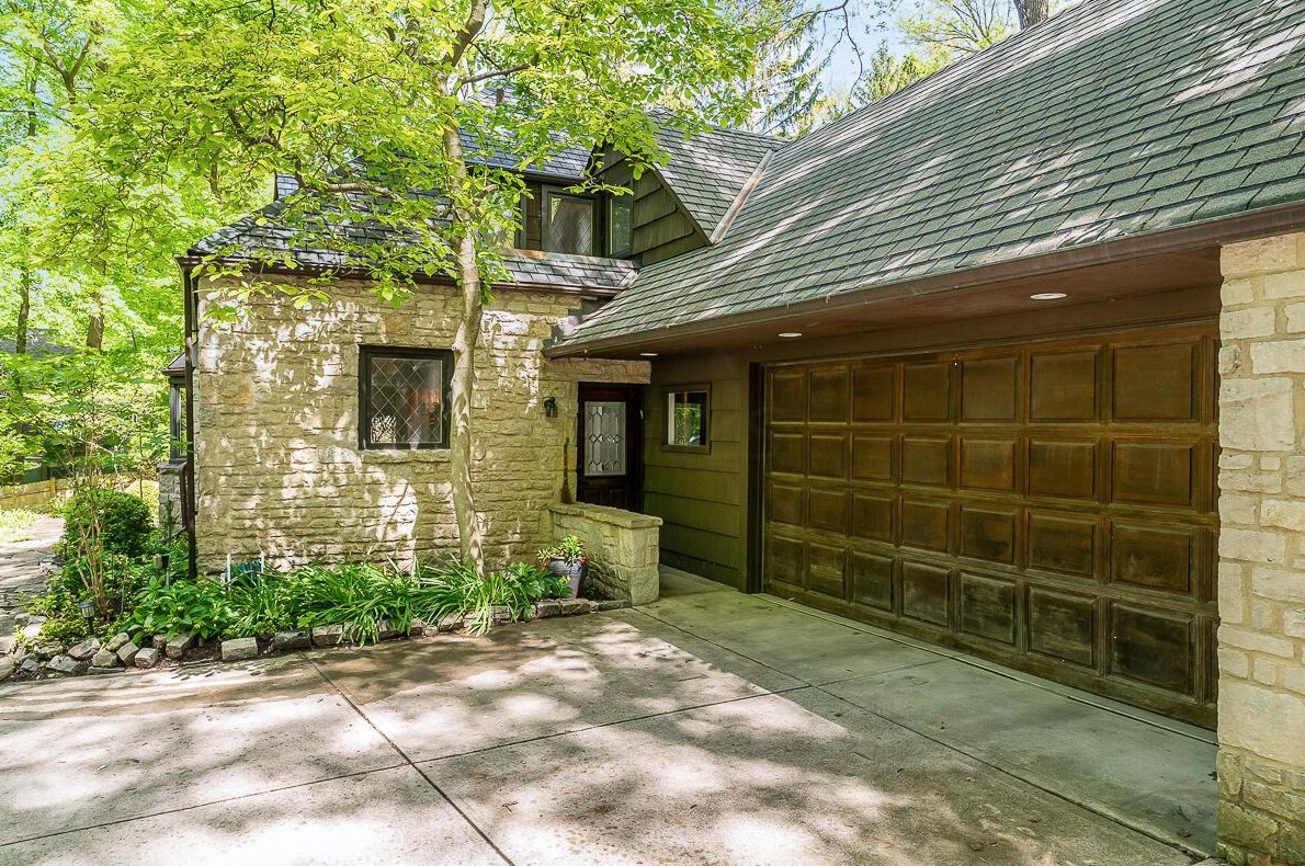 642 Overbrook Dr, Columbus OH  43214-3131 exterior