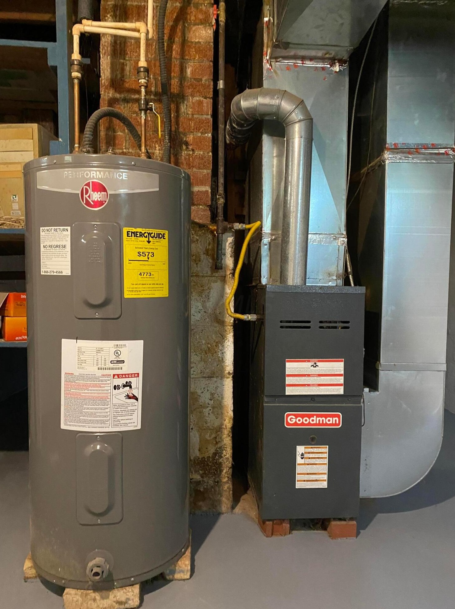 282 Edgevale Rd, Columbus OH 43209-1521 exterior