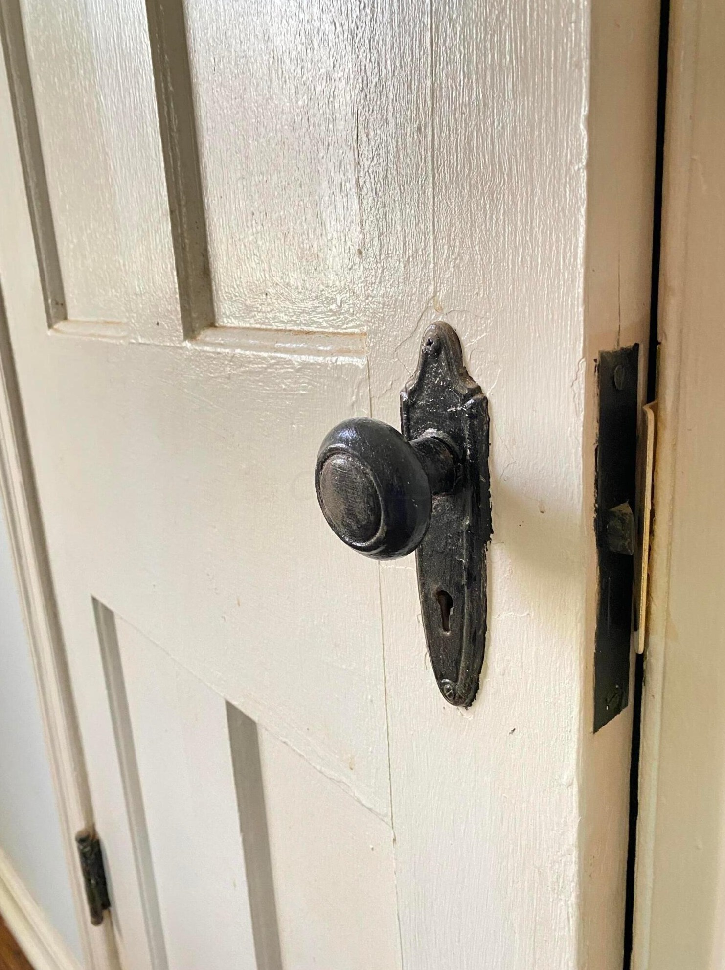 282 Edgevale Rd, Columbus OH 43209-1521 exterior