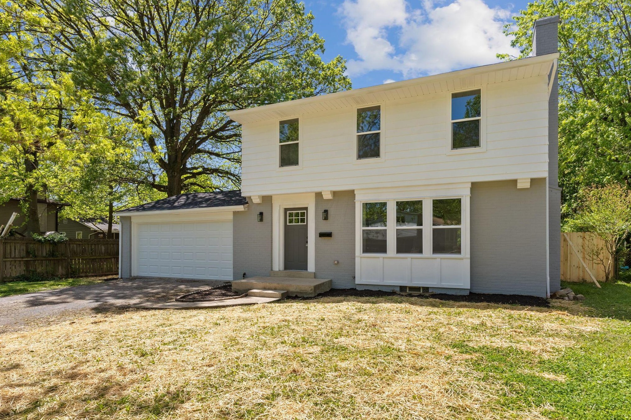 5529 Rockwood Rd, Columbus, OH 43229-4325