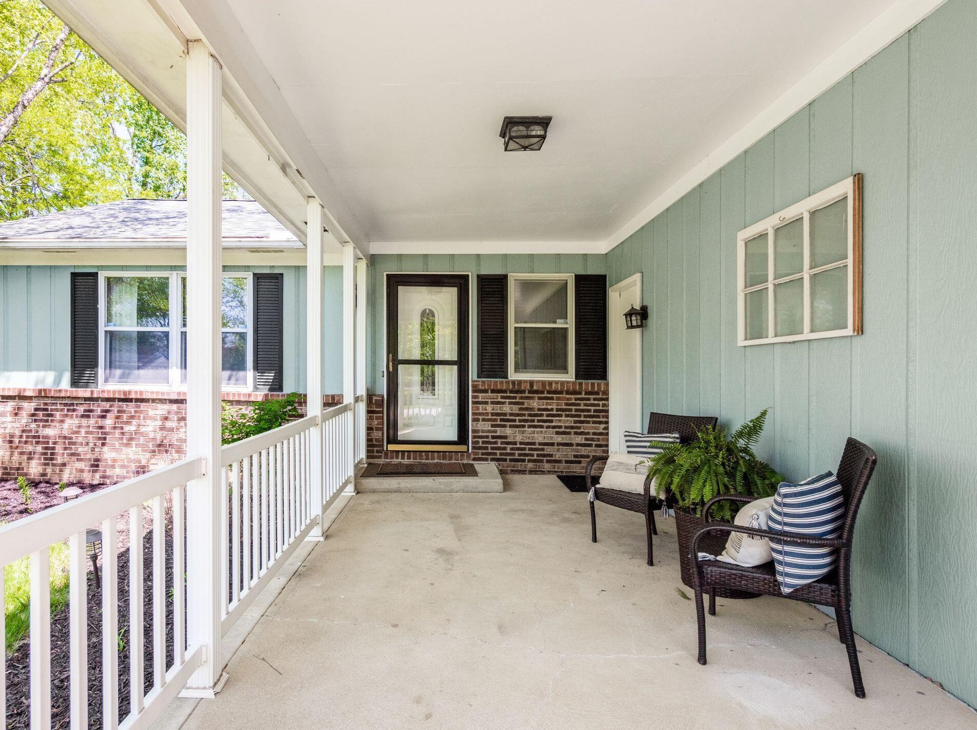 160 Schrock Rd, Westerville, OH 43081-3447