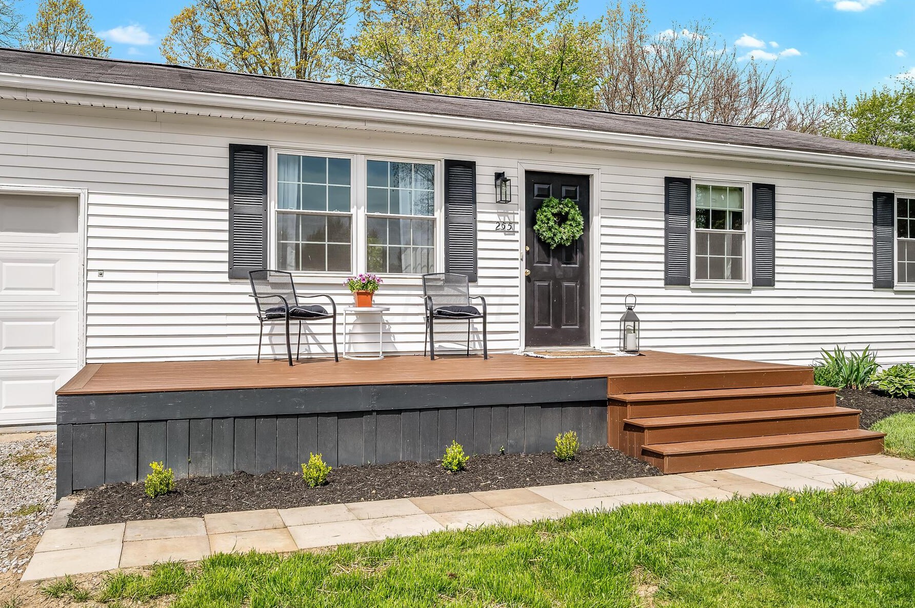 255 Westwood Ave, Delaware, OH 43015-1064
