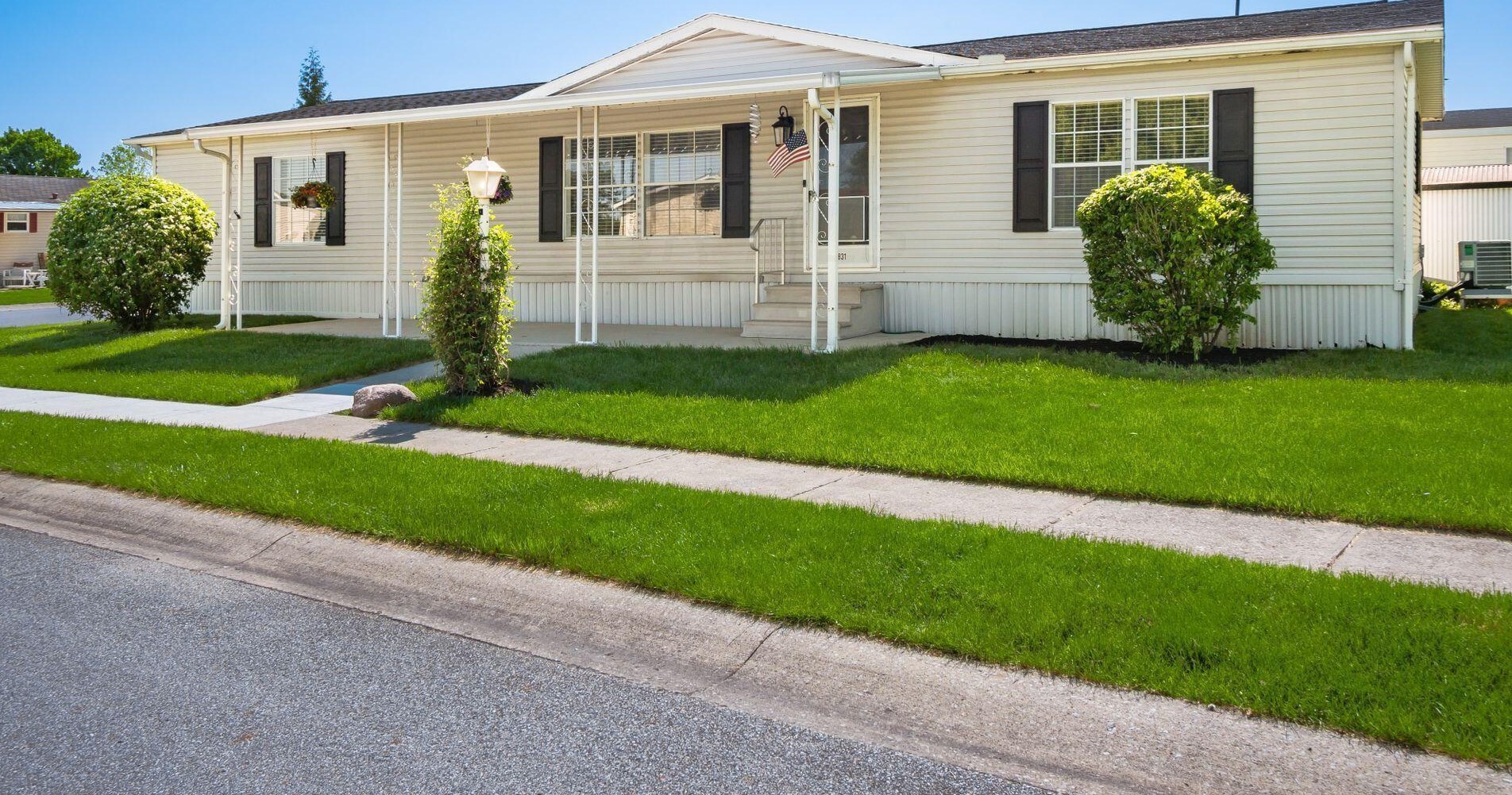 1831 Big Run Bluffs Blvd, Darbydale, OH 43123