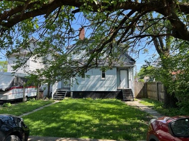 1345 Livingston Ave, Columbus OH  43205-2818 exterior