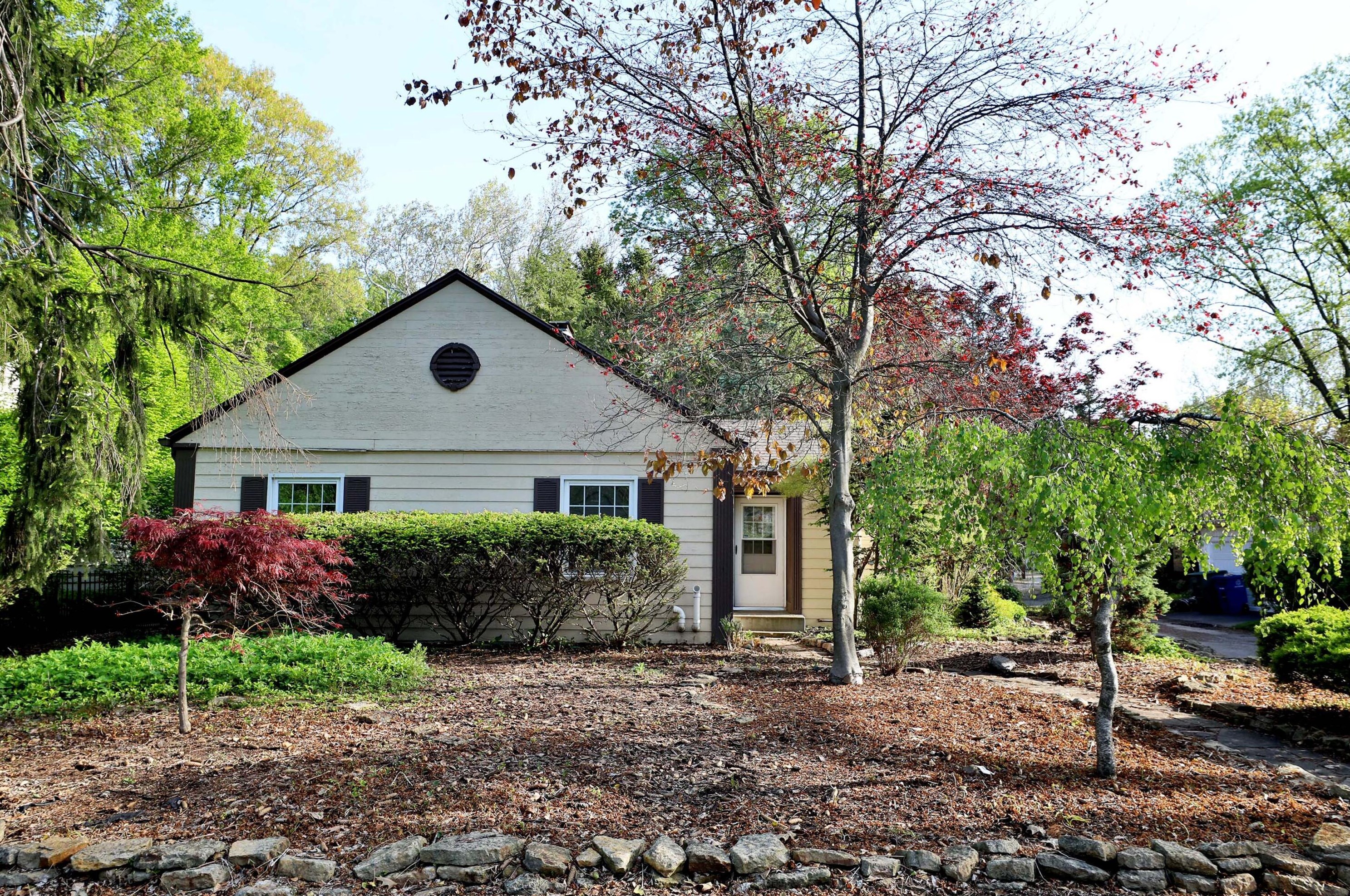 332 Mimring Rd, Columbus, OH 43202-1416
