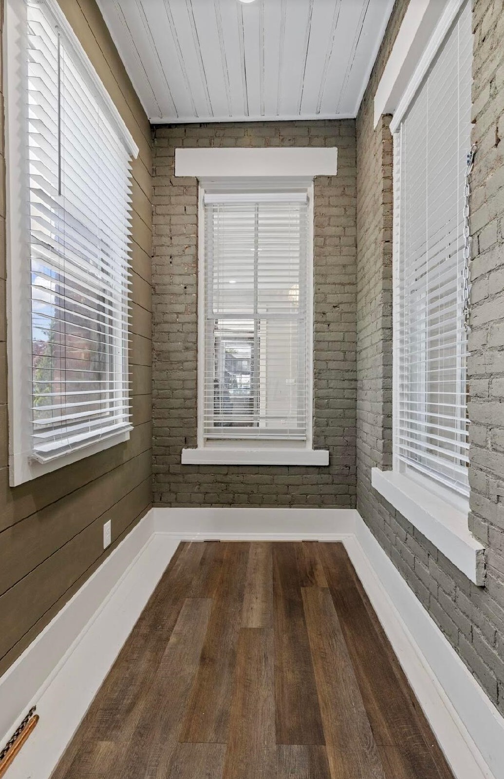 1122 Pearl St, Columbus OH 43206-3420 exterior