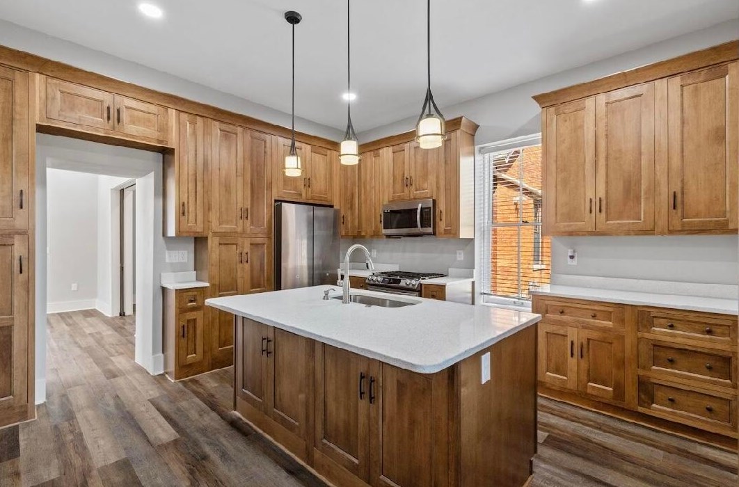 1122 Pearl St, Columbus OH 43206-3420 exterior