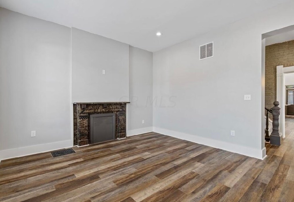 1122 Pearl St, Columbus OH 43206-3420 exterior