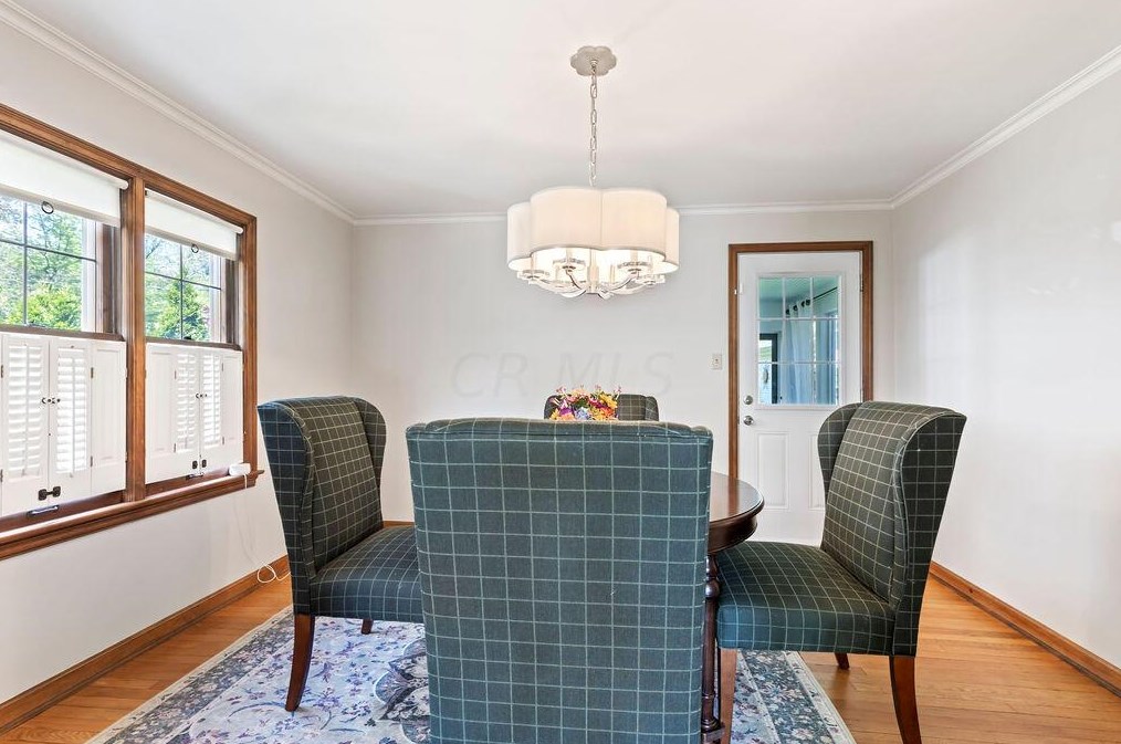 280 Winthrop Rd, Columbus OH  43214-3642 exterior