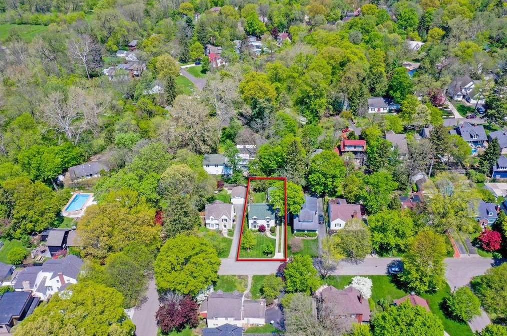 280 Winthrop Rd, Columbus OH  43214-3642 exterior