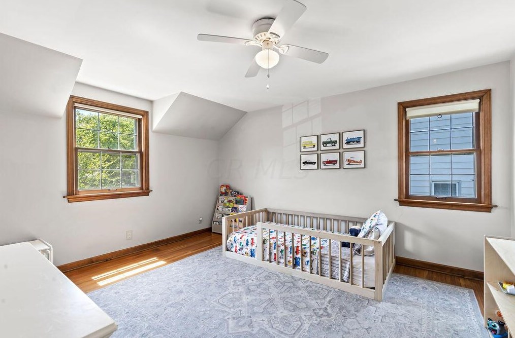 280 Winthrop Rd, Columbus OH  43214-3642 exterior