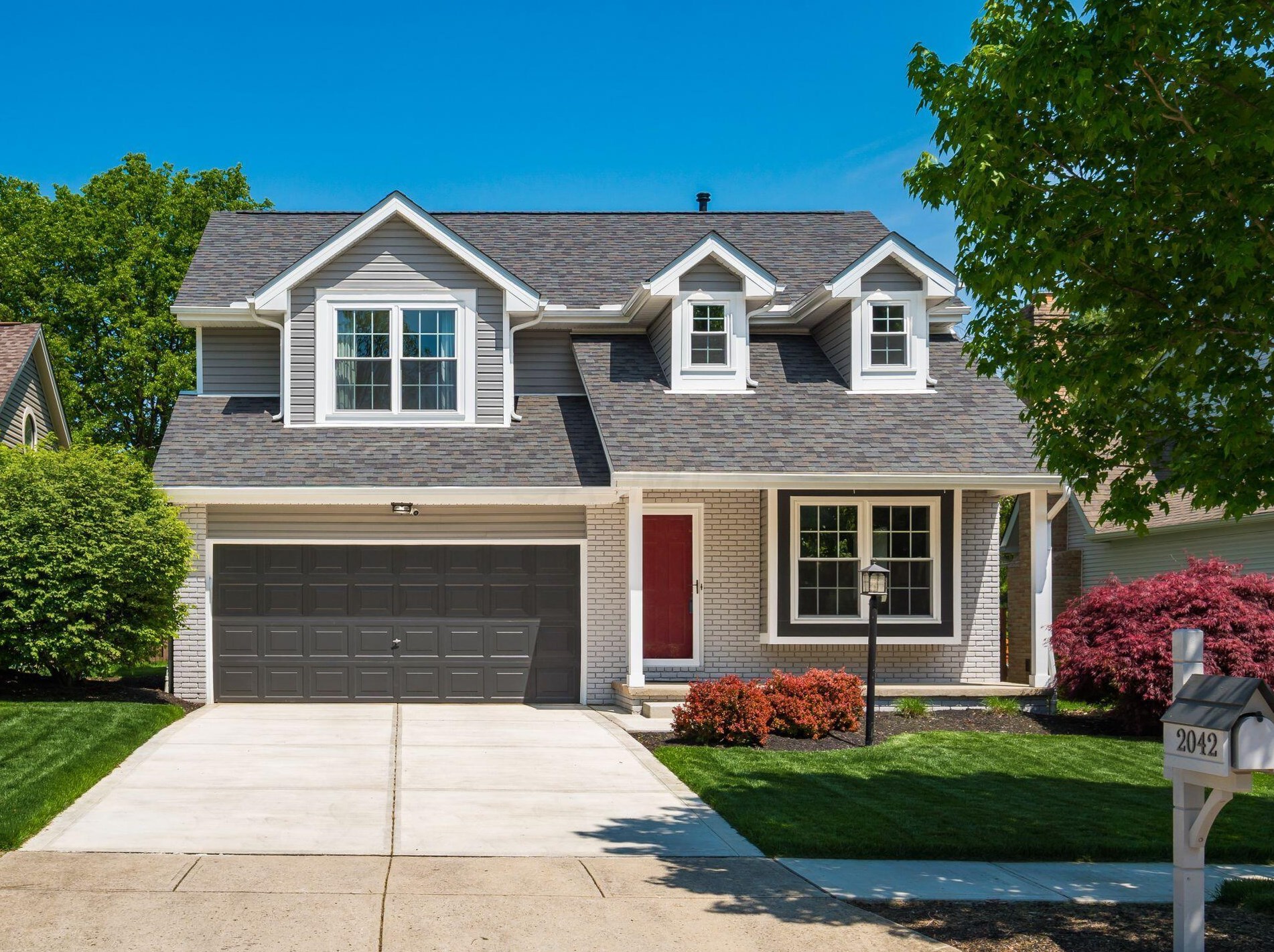 2042 Swansford Dr, Dublin, OH 43016-9559