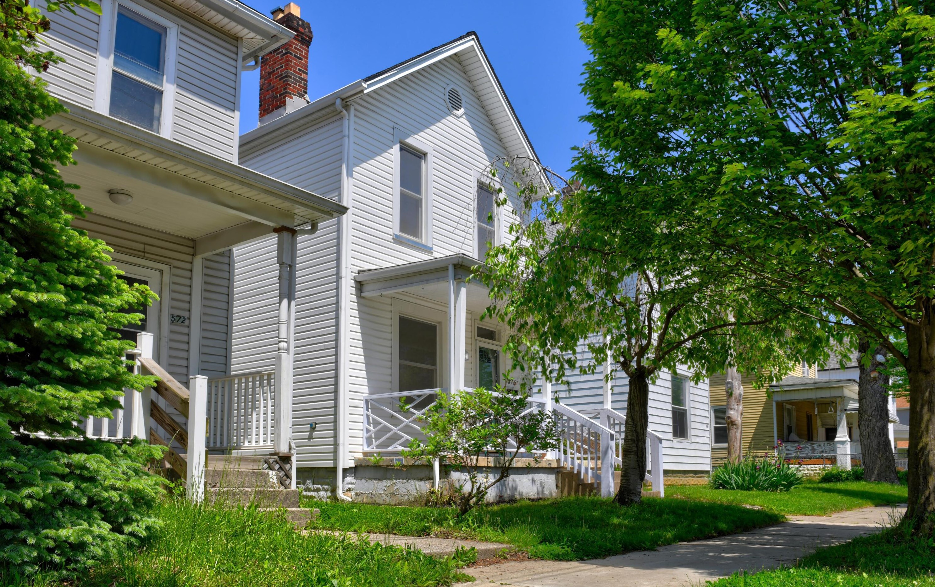 576 Whittier St, Columbus, OH 43206-2804