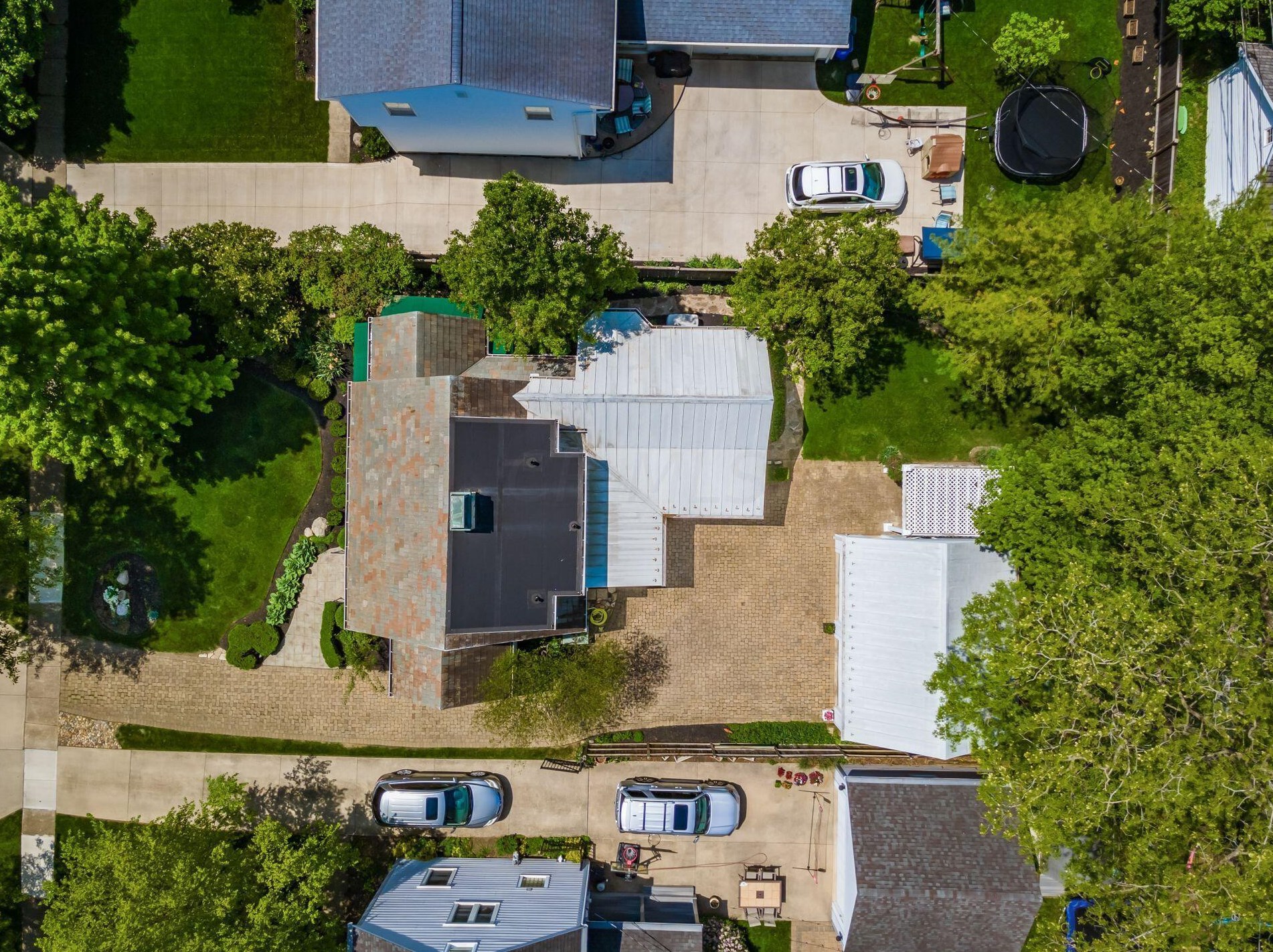 1710 Essex Rd, Columbus OH  43221-3845 exterior