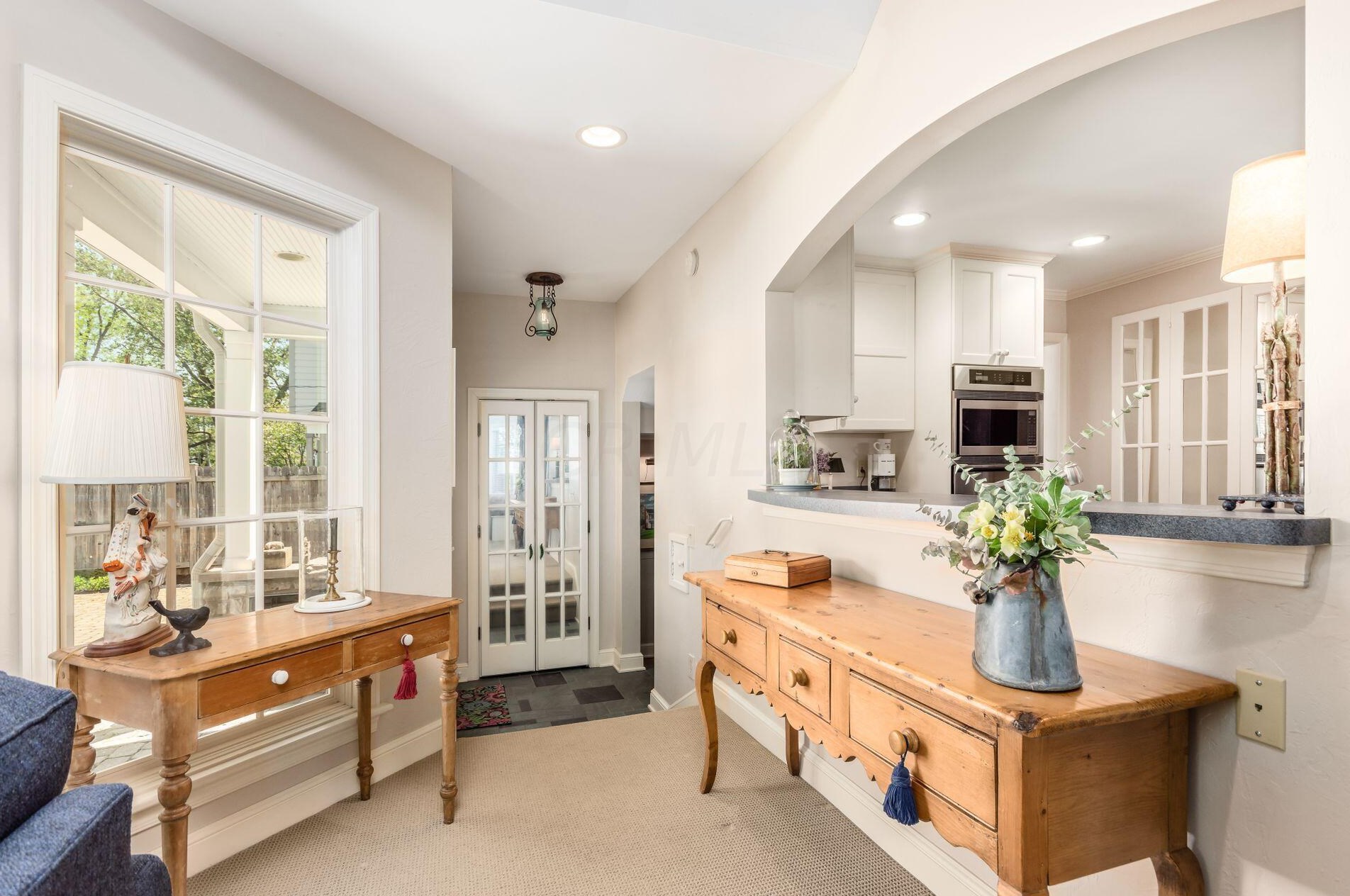 1710 Essex Rd, Columbus OH  43221-3845 exterior