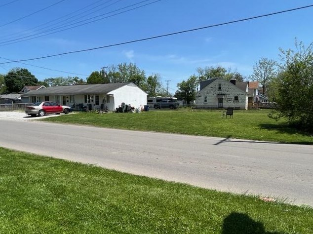 2582 Dresden St, Columbus, OH 43211-1400