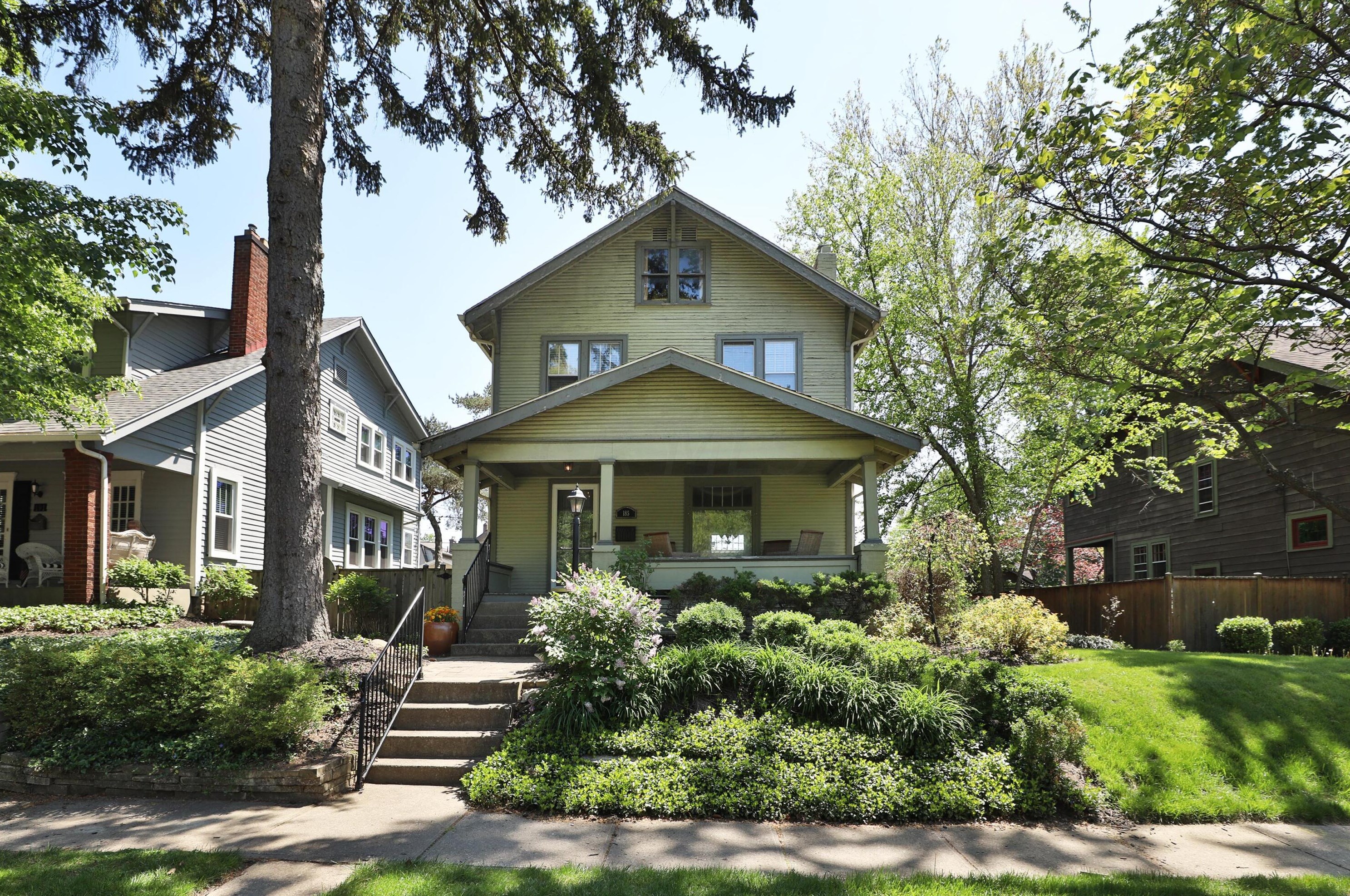 185 Weber Rd, Columbus, OH 43202-1451