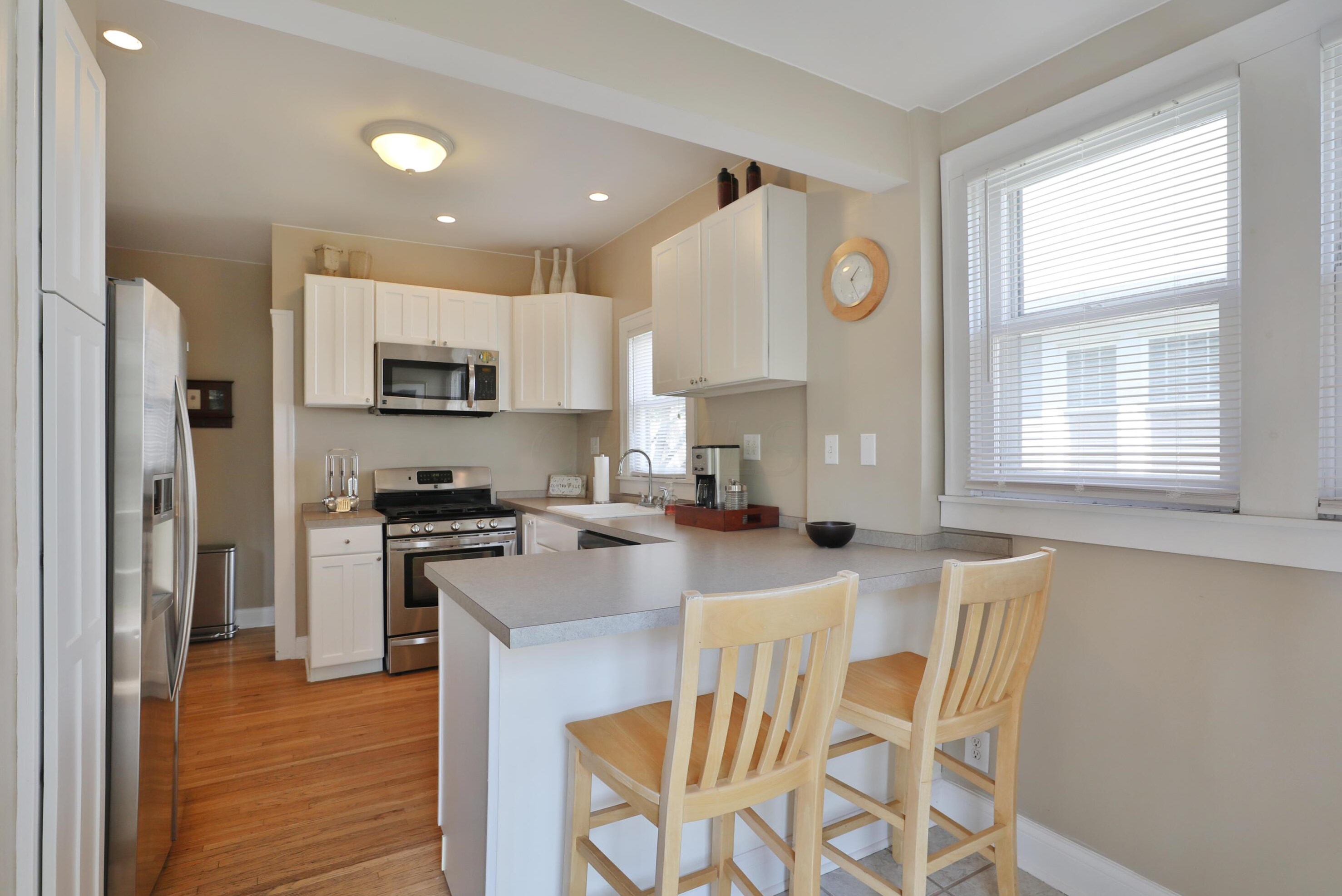 185 Weber Rd, Columbus OH 43202-1451 exterior