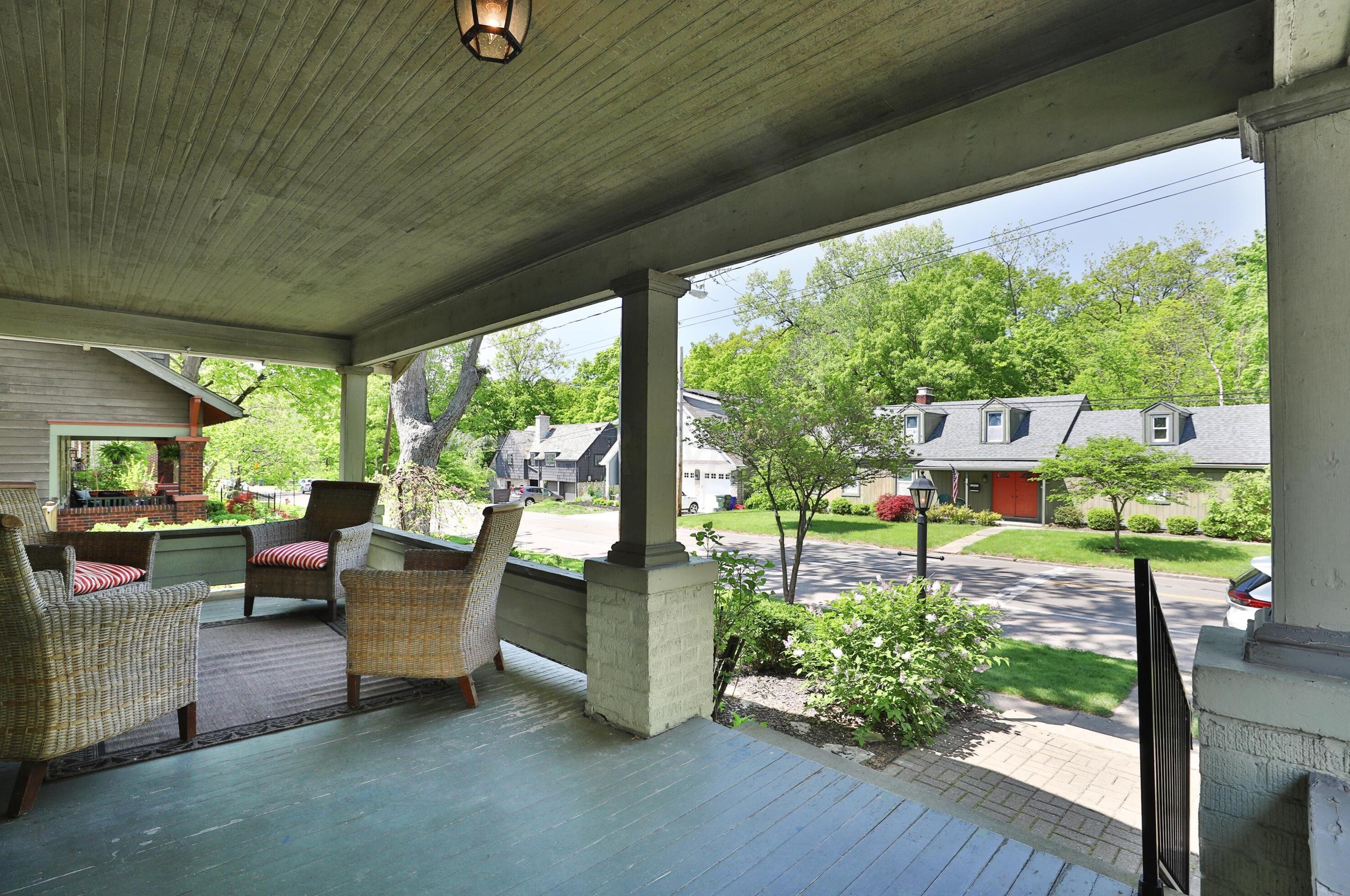 185 Weber Rd, Columbus OH 43202-1451 exterior